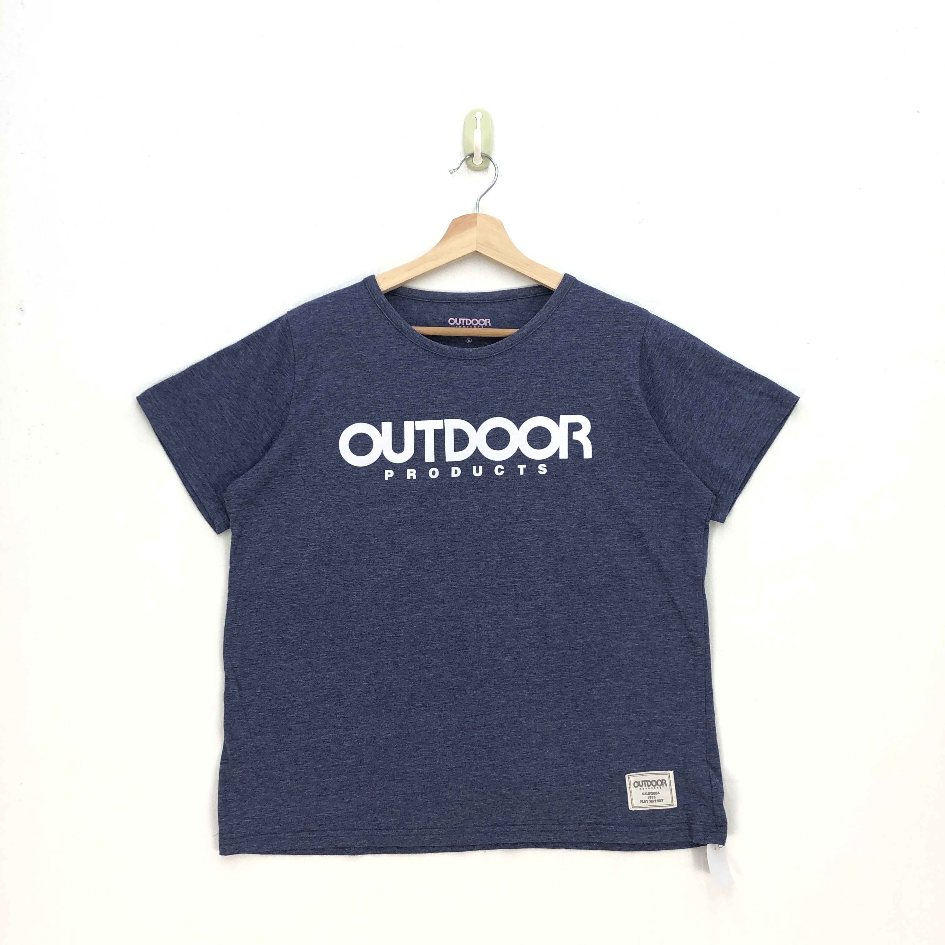 Vintage Vintage Y2K Outdoor T Shirt Spell Out Outdoor Crewneck Tees Size US L / EU 52-54 / 3 - 1 Thumbnail