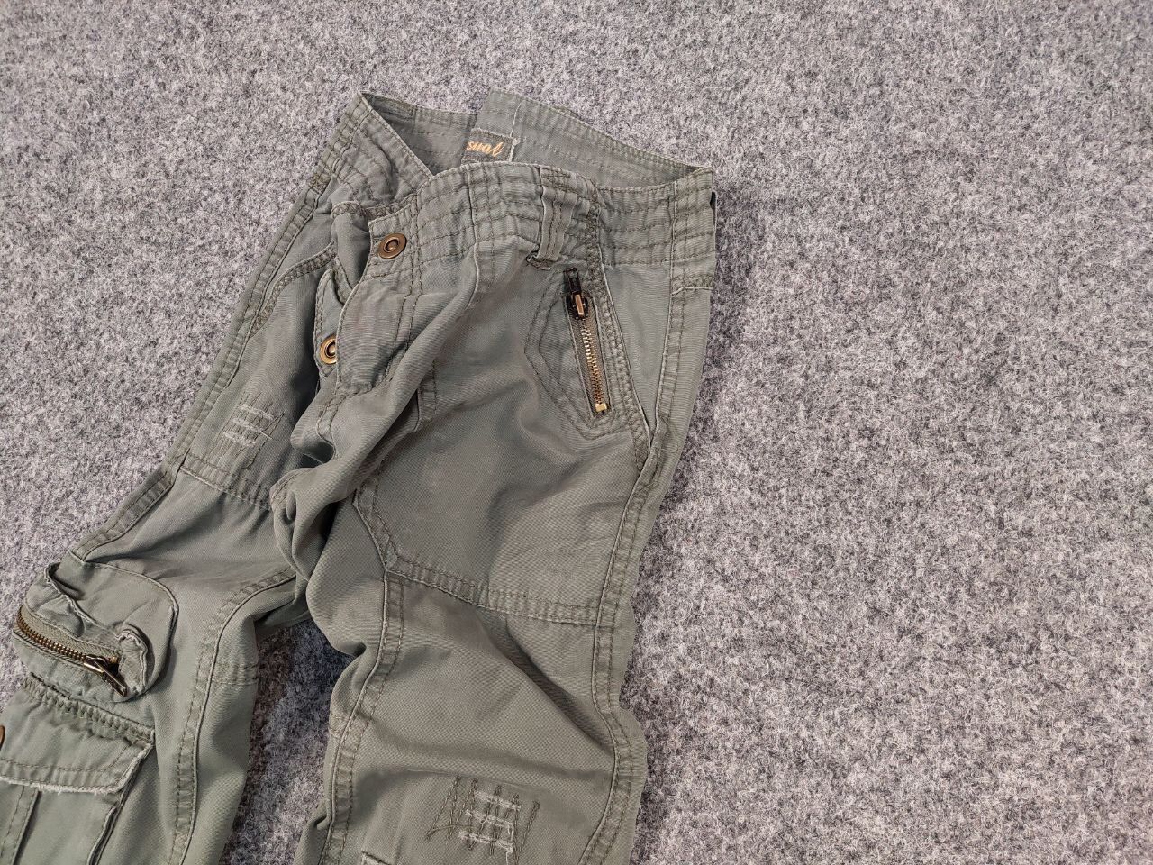 Japanese Brand Vintage 90's Japanese Style Baggy Cargo Military Wmns Pants Size 28" / US 6 / IT 42 - 4 Thumbnail
