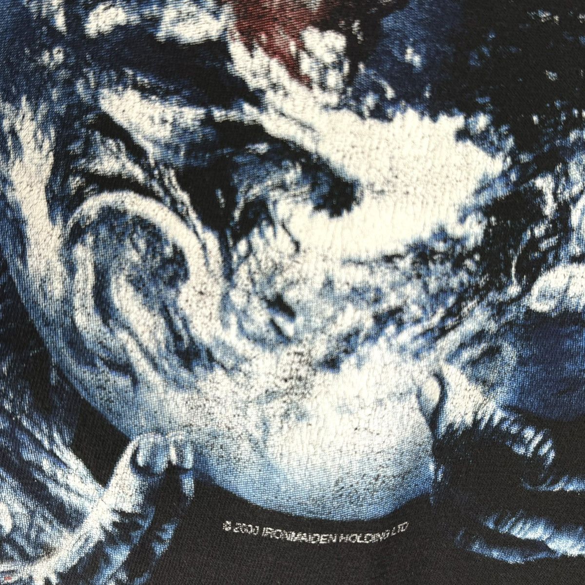 Iron Maiden Vintage 2000 Iron Maiden Out Of Silent Planet Promo T Shirt Size US L / EU 52-54 / 3 - 5 Thumbnail