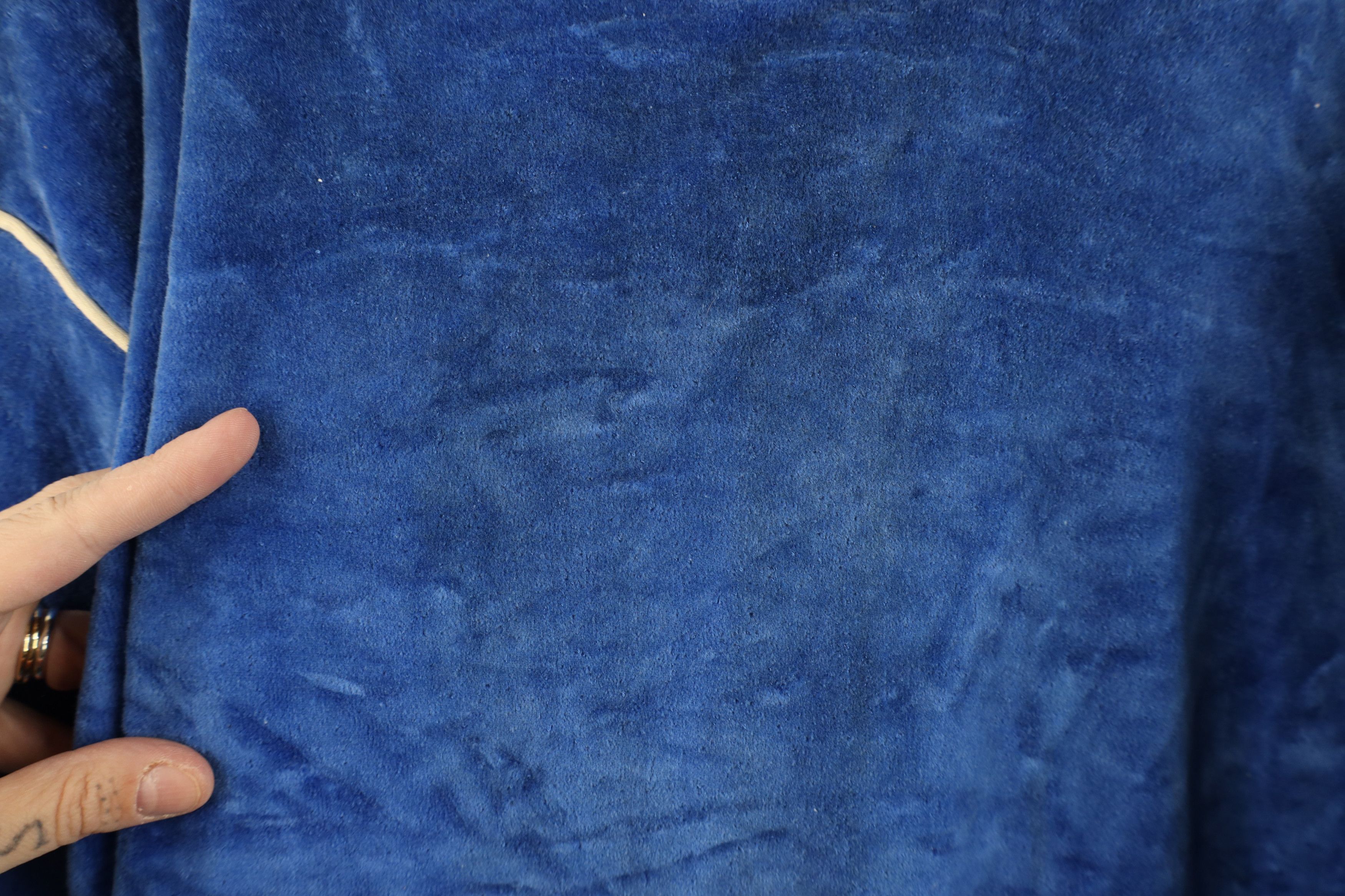 Vintage Vintage 70s Streetwear Velvet Velour Sweatshirt Blue USA Size US XL / EU 56 / 4 - 7 Thumbnail