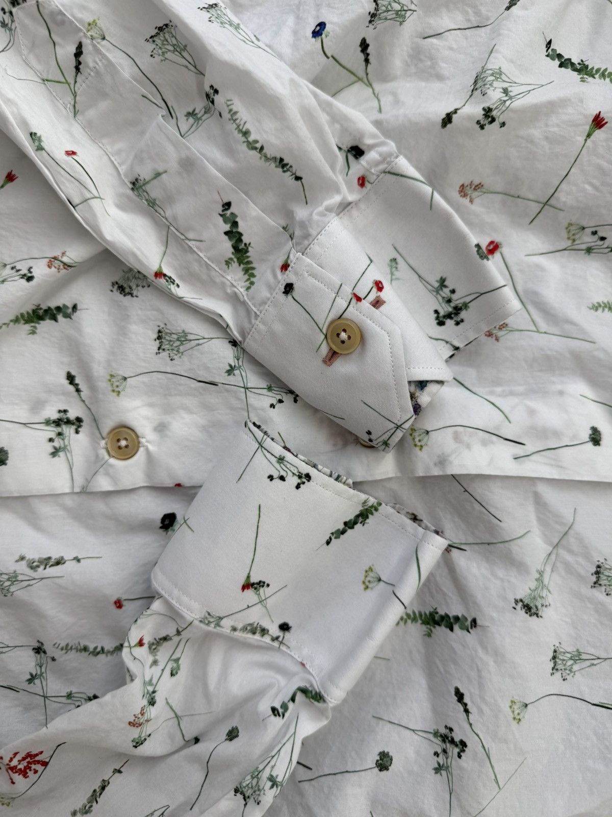 Paul Smith Paul Smith floral dress shirt Size US M / EU 48-50 / 2 - 5 Thumbnail