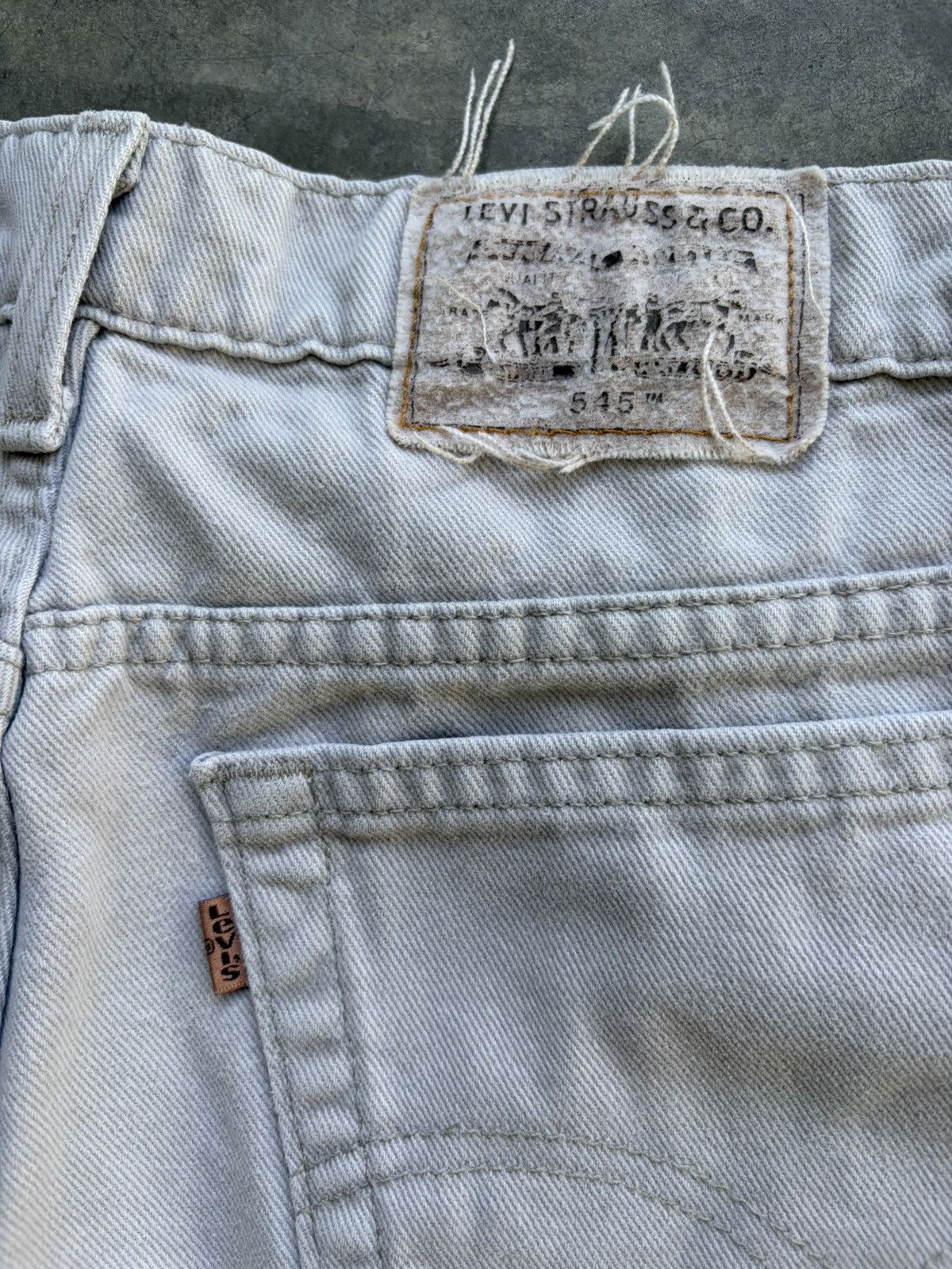 Levi's Levi’s 545 Vintage Cream Denim Shorts Jorts Skater 90s Size US 38 / EU 54 - 2 Thumbnail