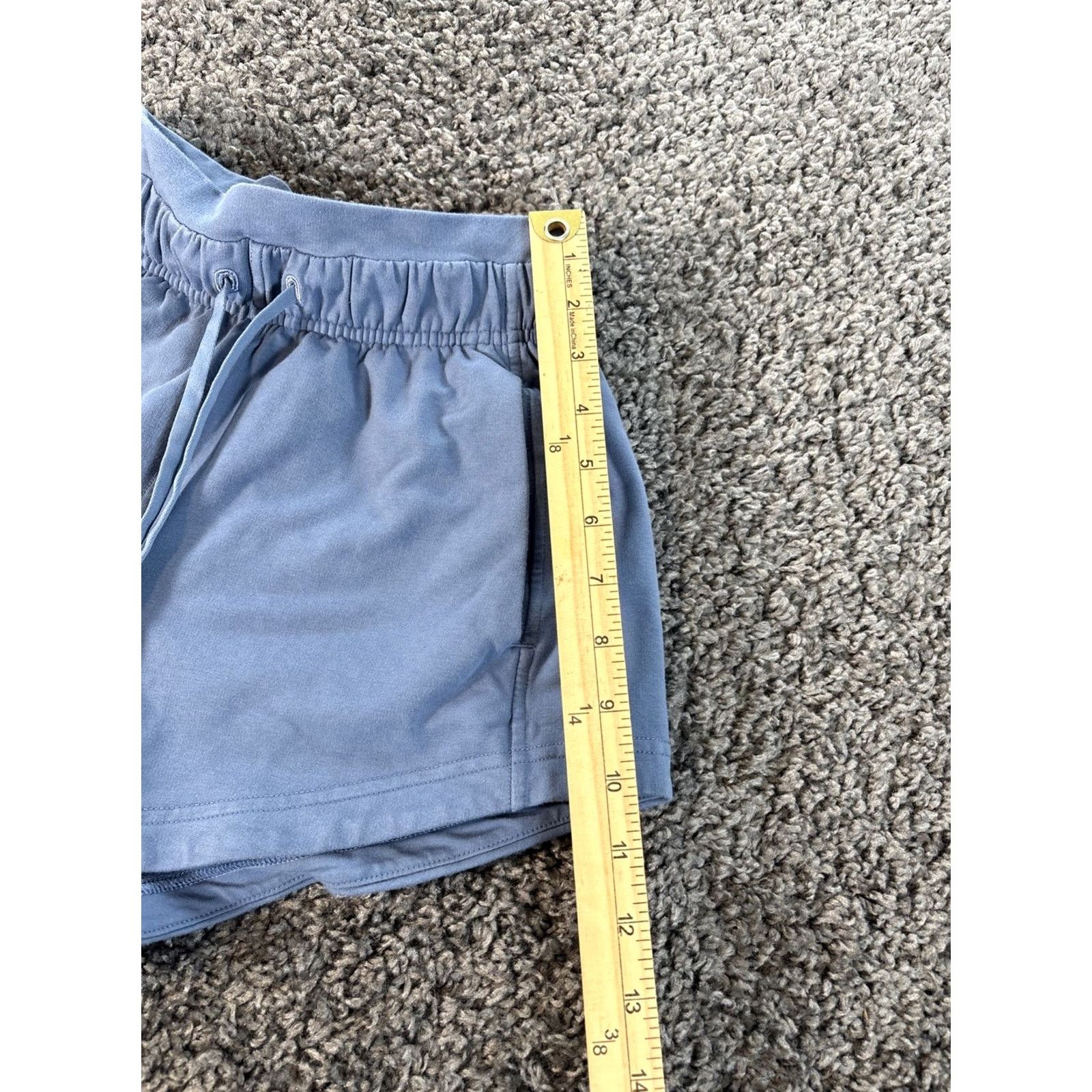 Lululemon Lululemon Inner Glow Shorts Womens 2 Pastel Blue Pockets 3” Inseam Gym Sweat Women Size 2 Blue Sweat Pockets Activewear Sports 90s? Size 26" / US 2 / IT 38 - 2 Thumbnail