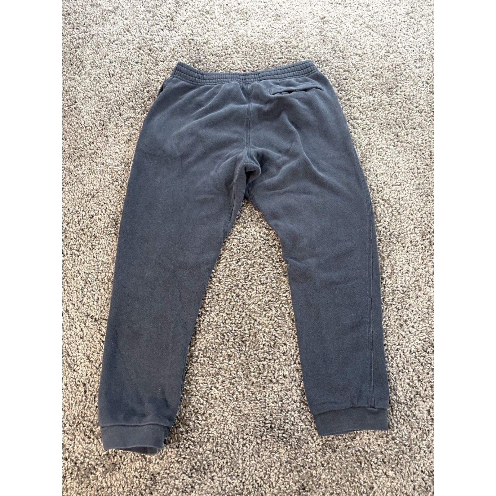 Nike Nike Sportswear Club Sweatpants Mens Size Medium Blue Jogger Pant Straight Leg Activewear Fall Spring Winter 826431-010 Size US 31 - 6 Thumbnail