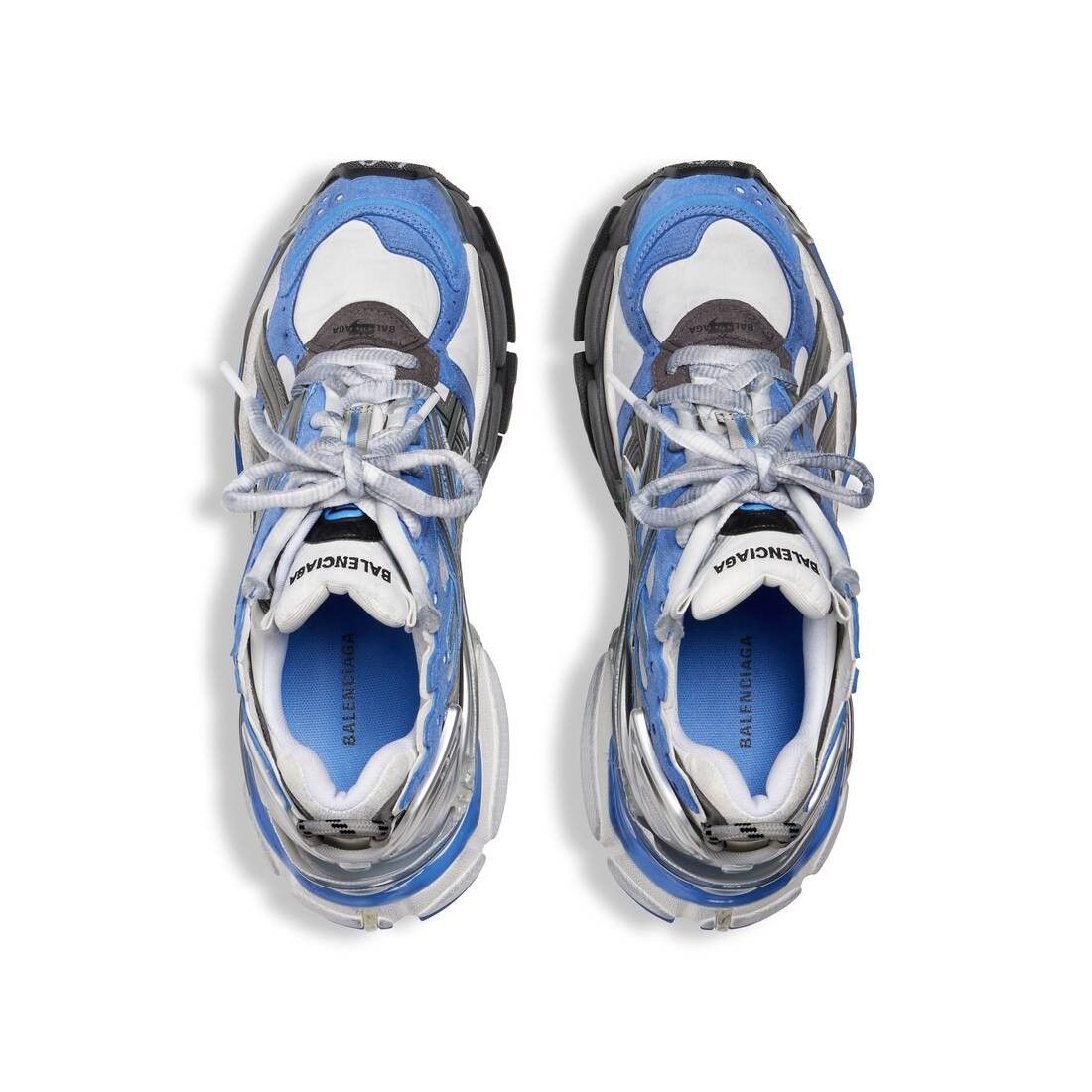 o1bcso1str1025 Runner Sneakers in Multicolor