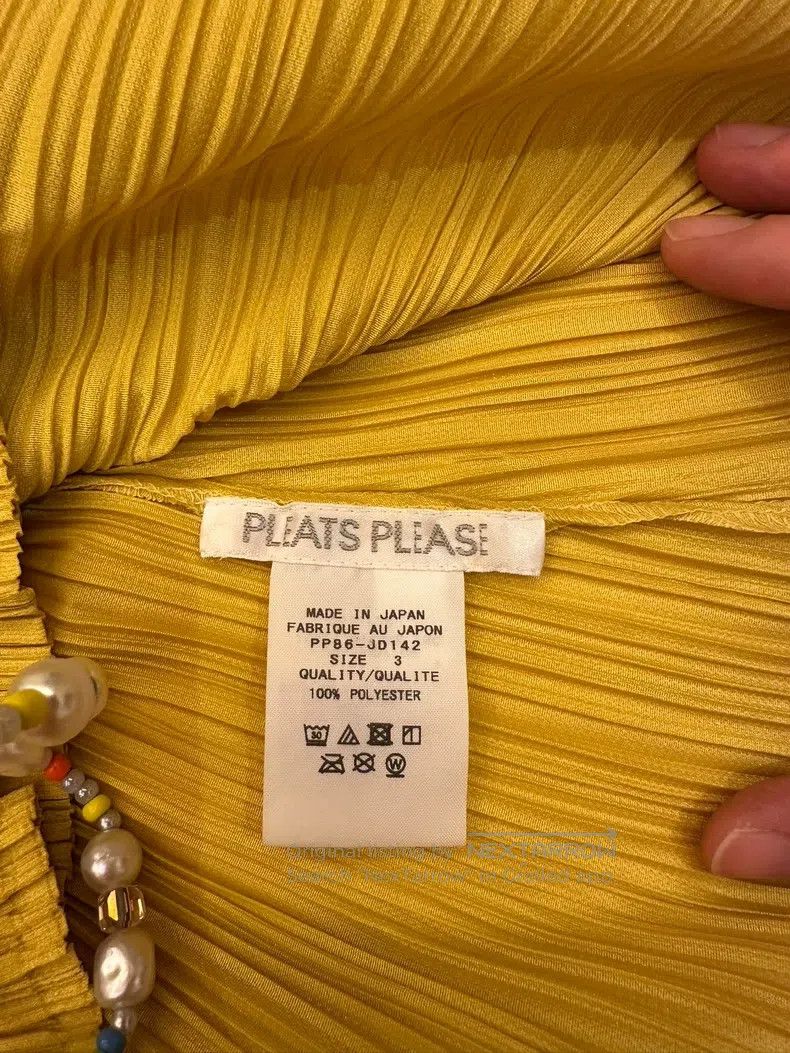 Issey Miyake Issey Miyake Yellow V-Neck Cardigan Size L / US 10 / IT 46 - 3 Thumbnail