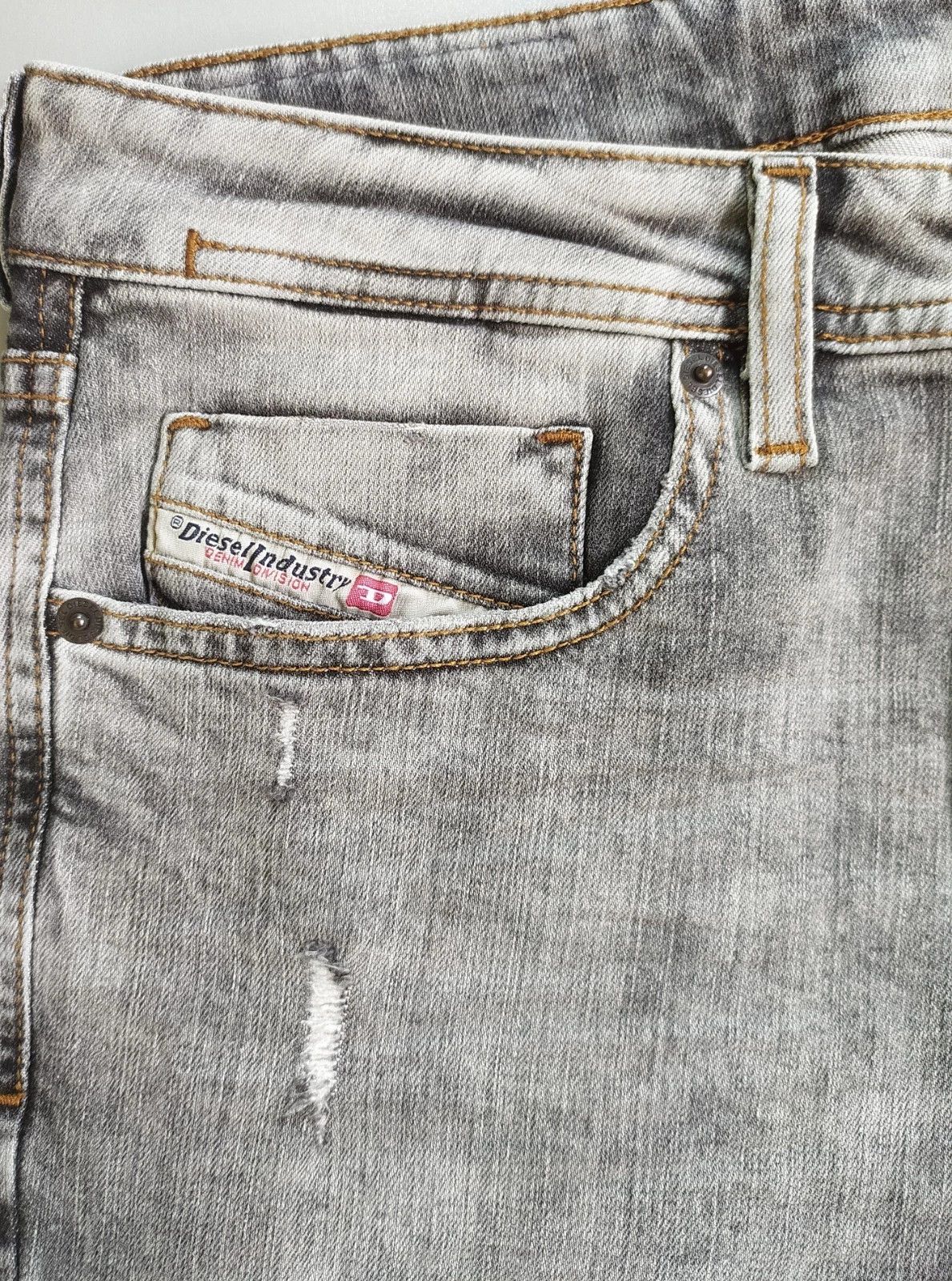 Diesel Diesel 1979 SLEENKER-R L.32 MENS JEANS SLTP/9752 Size US 32 / EU 48 - 4 Thumbnail