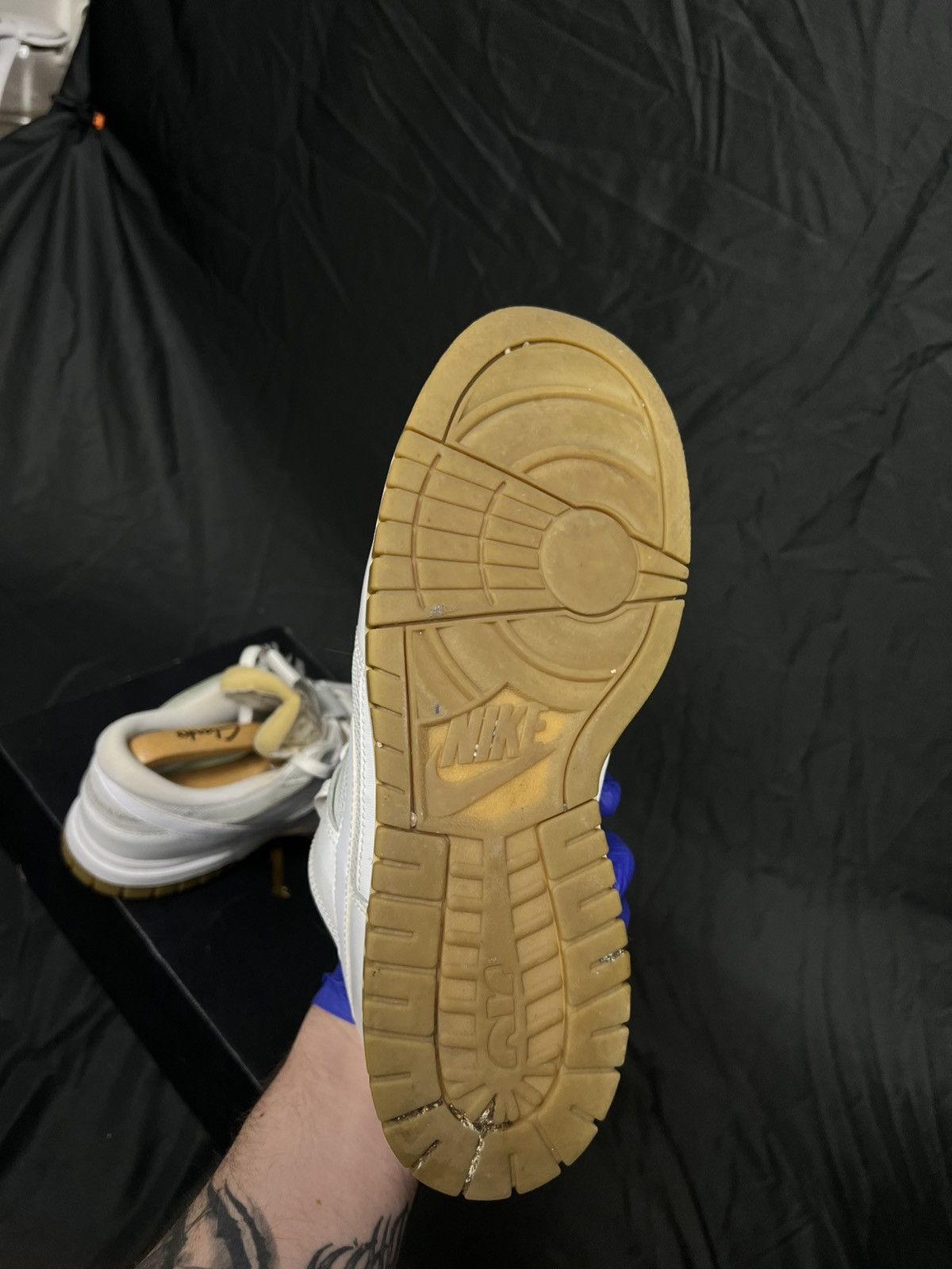 Nike Nike Dunk Low SE White / Sail Gum Retro Jumbo Size US 10 / EU 43 - 11 Thumbnail