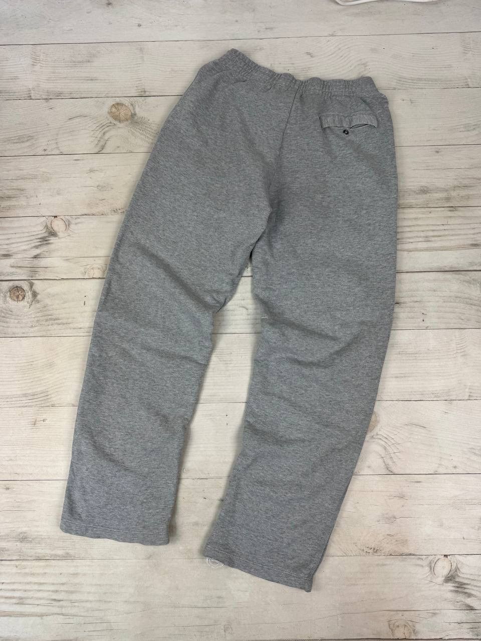 Nike Vintage Nike FC Barcelona Sweatpants Baggy Swoosh Size US 32 / EU 48 - 4 Thumbnail