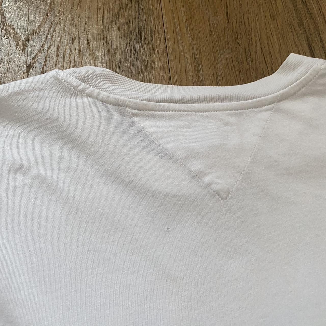Tommy Hilfiger Tommy Hilfiger white cropped t-shirt with Size US M / EU 48-50 / 2 - 8 Thumbnail