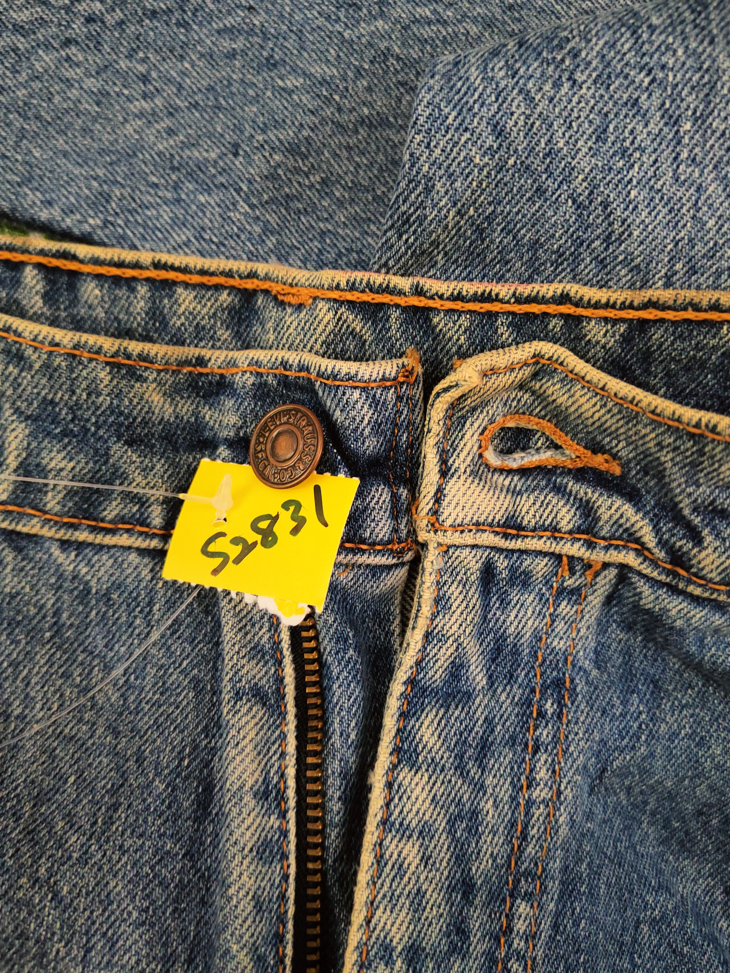 Levi's 613 Levi's orange tab Distressed Ripped Jeans #S2831 Size US 32 / EU 48 - 18 Thumbnail