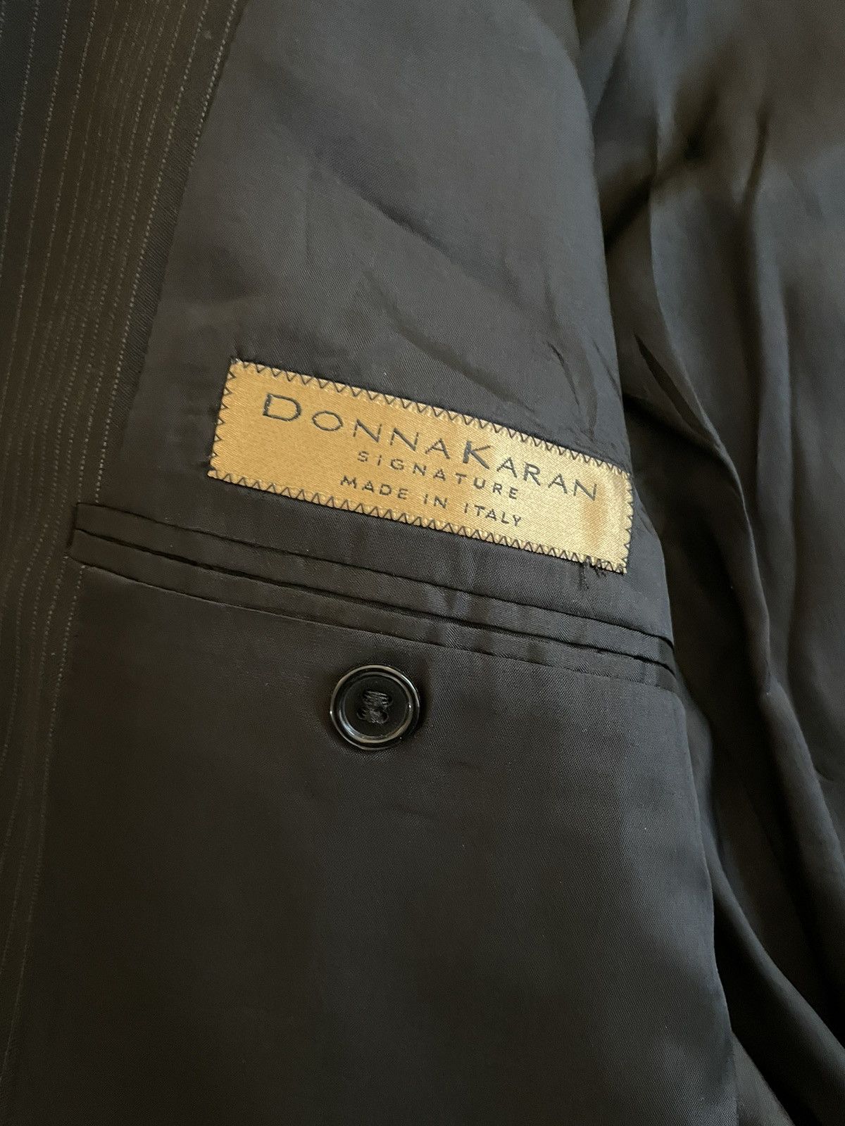 Donna Karan × Vintage Fine Stripe 3-Button Wool Suit Size 46R - 7 Thumbnail