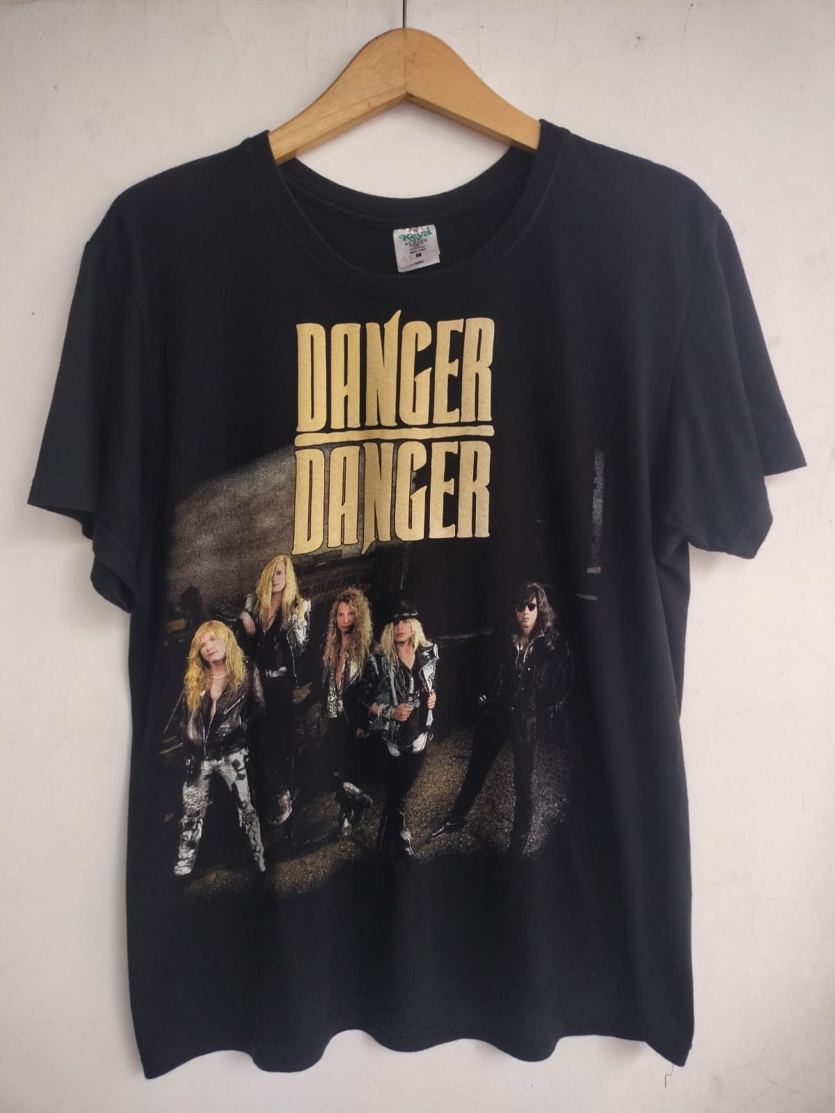 Band Tees RARE! 90`s DANGER DANGER TOUR ROCK BAND T-SHIRT Size US L / EU 52-54 / 3 - 1 Thumbnail