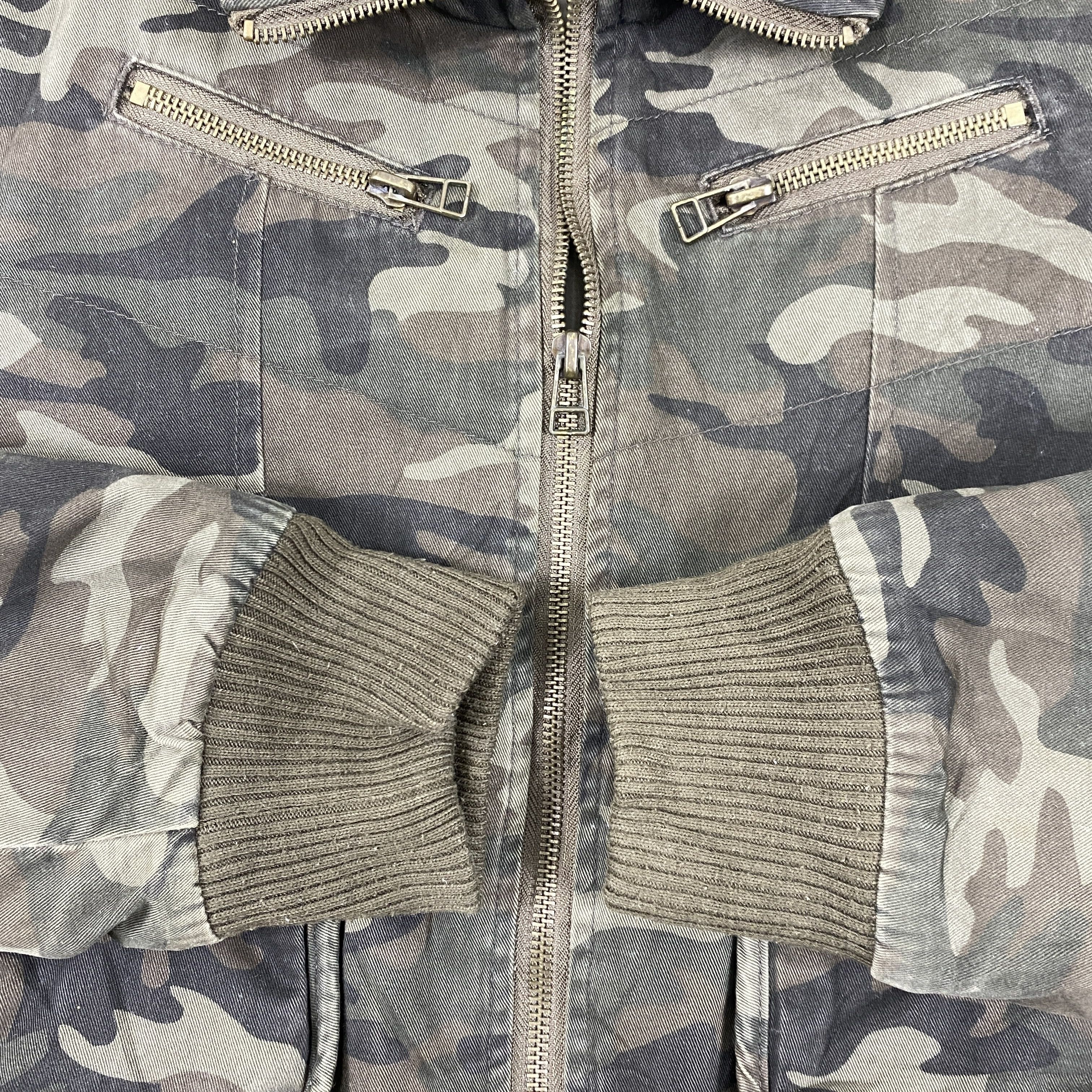 If Six Was Nine 2000s Colza Crop Camo Jacket Ifsixwasnine style -J176 Size US M / EU 48-50 / 2 - 7 Thumbnail