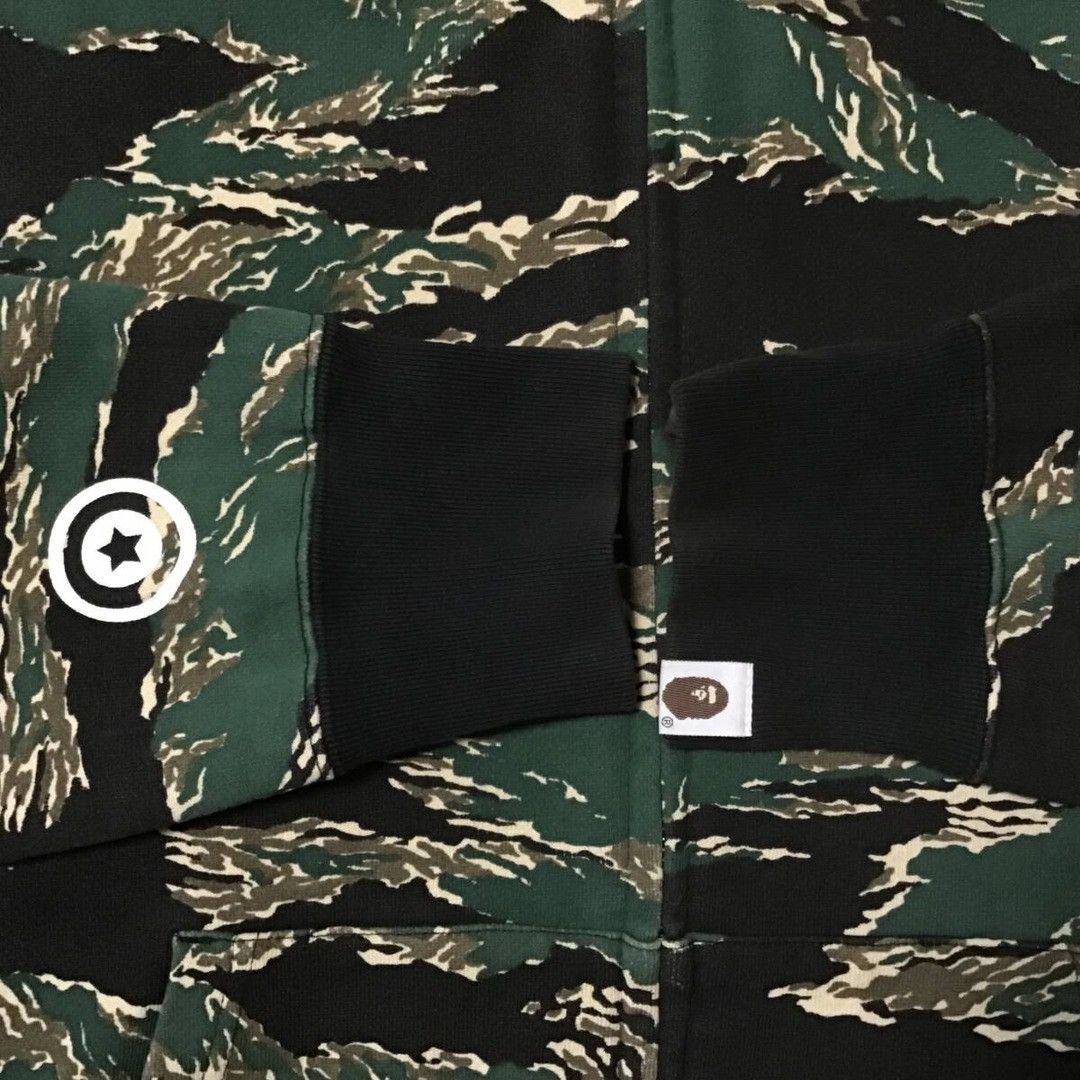 Bape 2016 BAPE Tiger Camo Shark Full Zip Hoodie a bathing ape Size US M / EU 48-50 / 2 - 7 Thumbnail