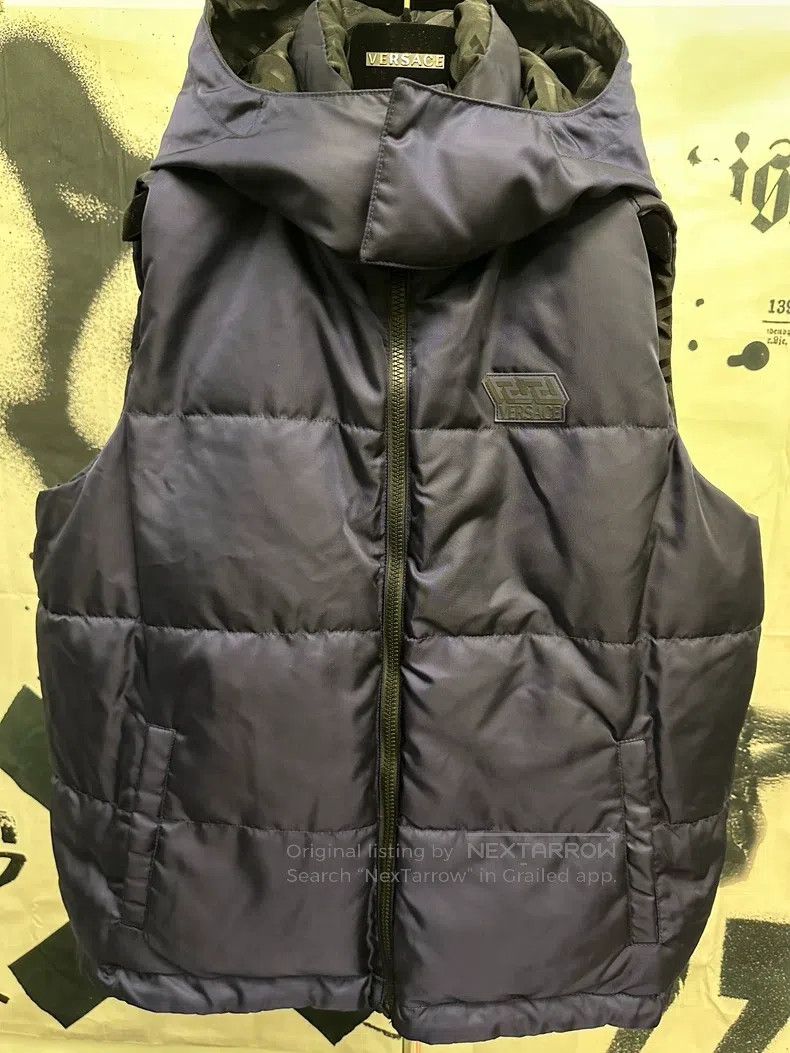 Versace Versace Vests are worn on both sides Size US XL / EU 56 / 4 - 3 Thumbnail