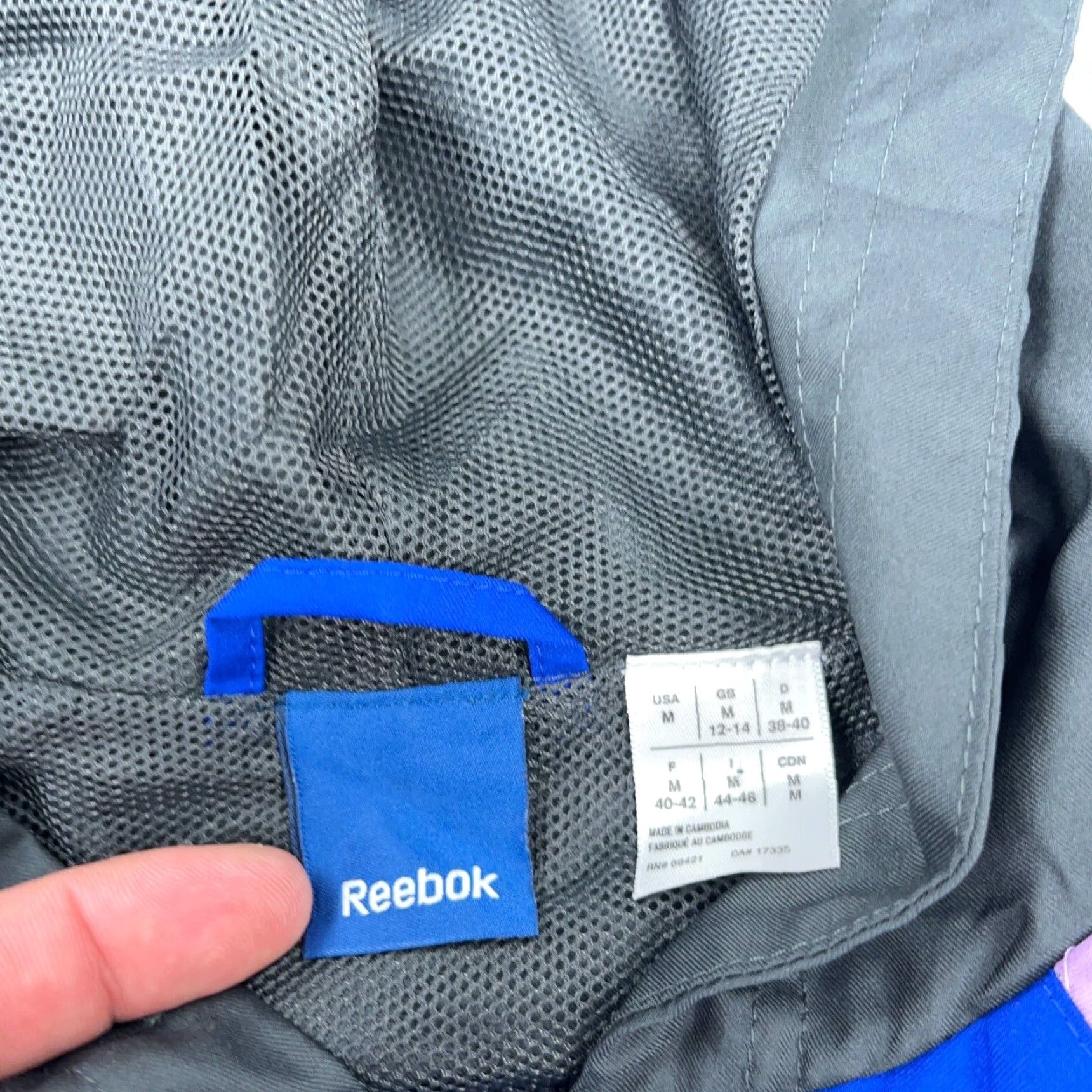 Reebok Reebok Jacket Women M Blue Gray Windbreaker Hooded Rain Coat Windbreaker Jacket? Size M / US 6-8 / IT 42-44 - 4 Thumbnail