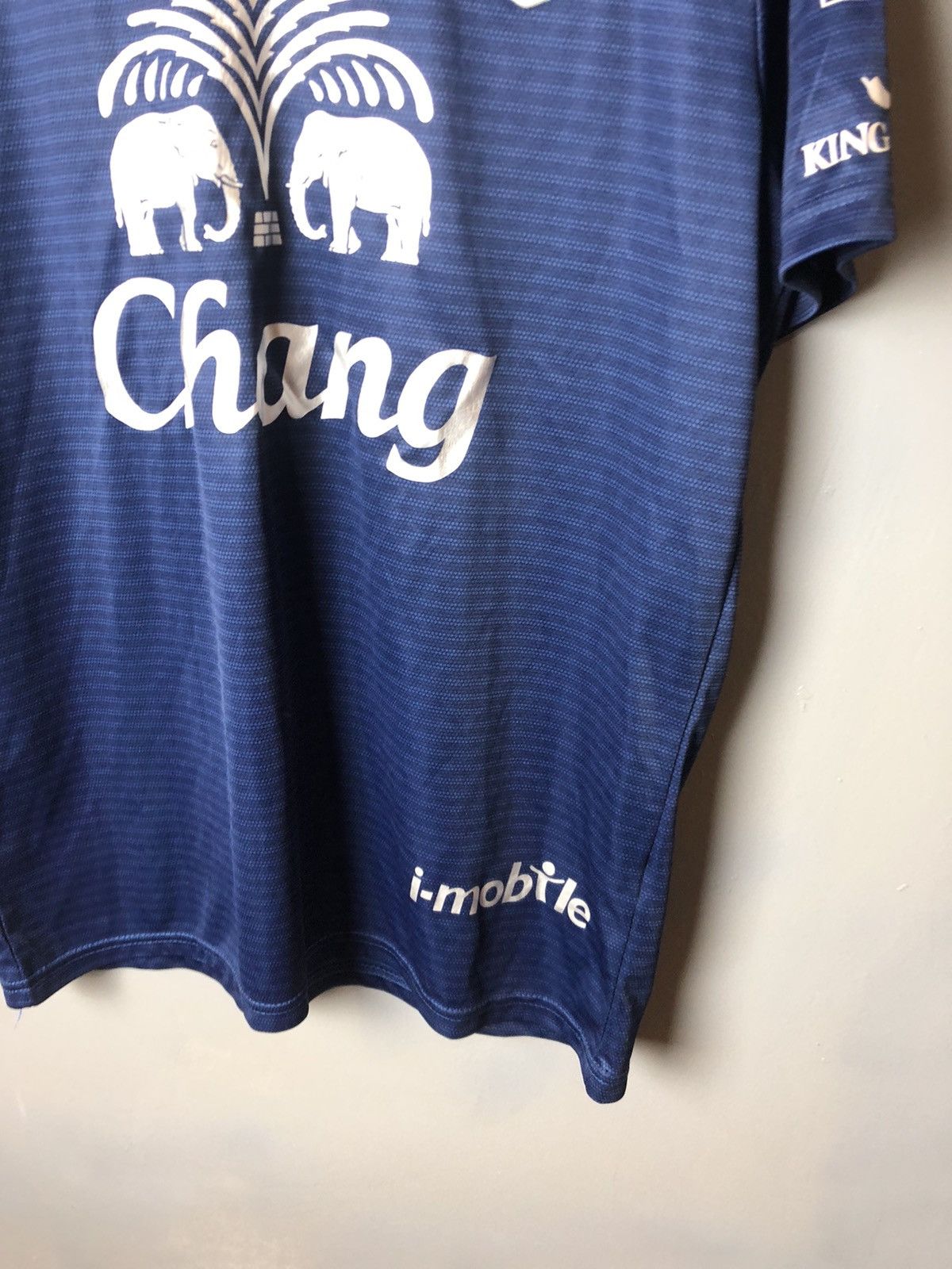 Other Men’s soccer jersey Buriram United size L Size US L / EU 52-54 / 3 - 4 Thumbnail