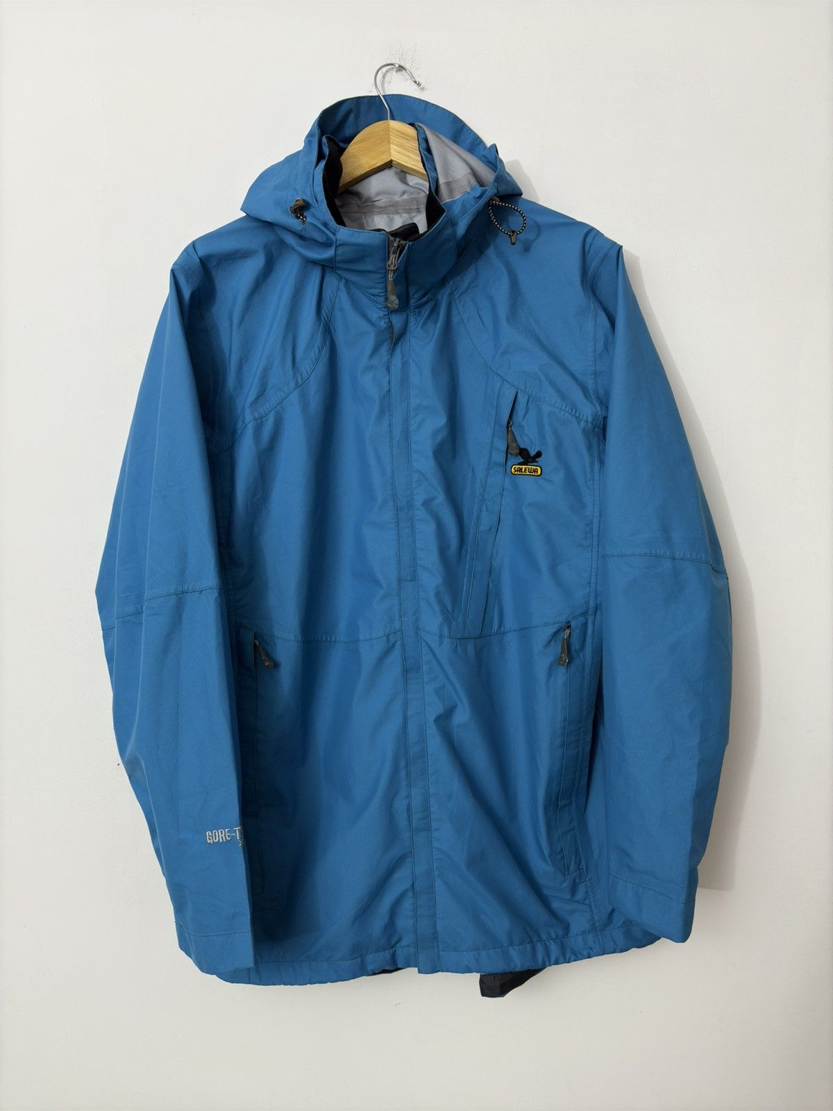 SALEWA Salewa GORE-TEX XCR Jacket – Size XL – New Size US XL / EU 56 / 4 - 1 Thumbnail