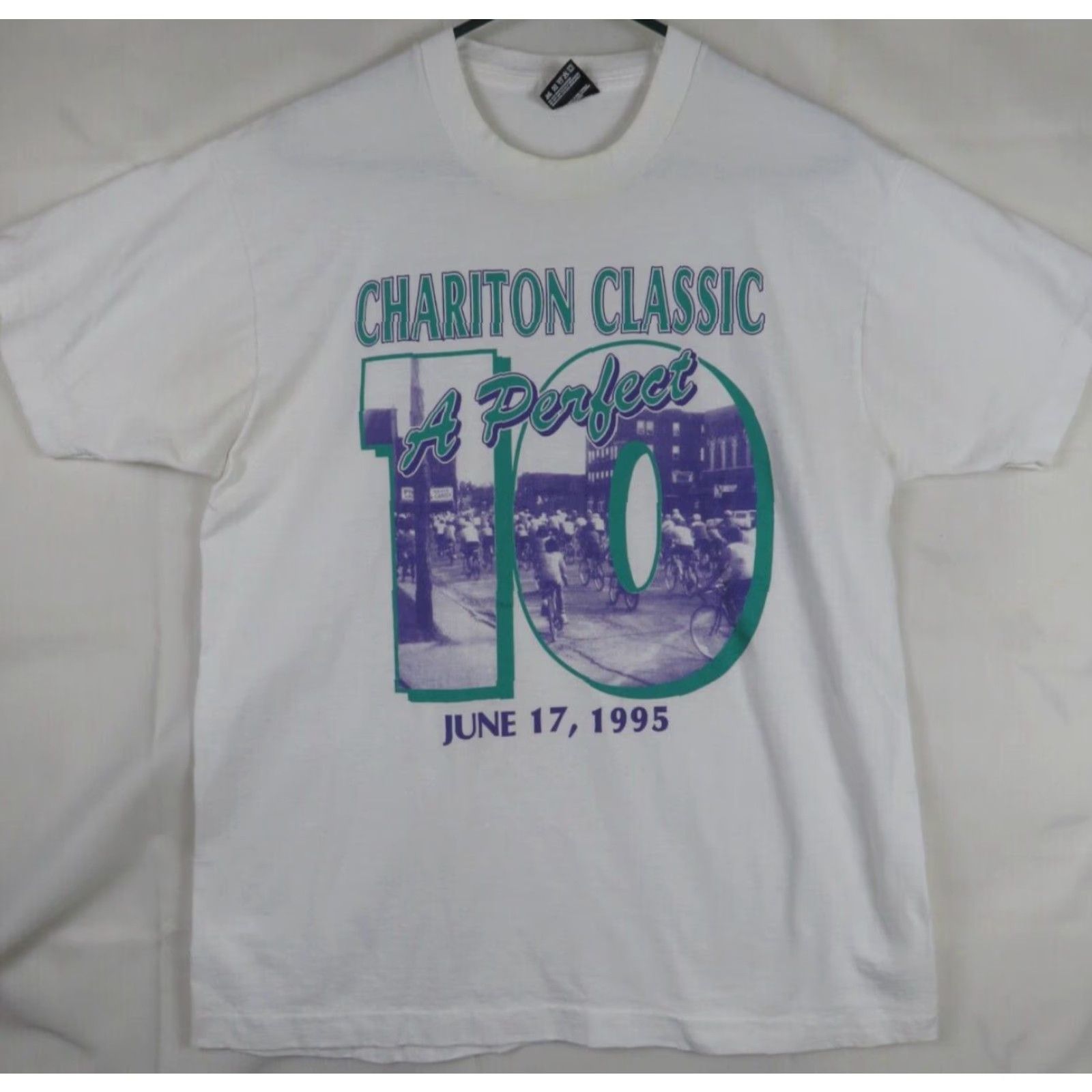 Fruit Of The Loom VINTAGE Chariton Classic Bike Ride Best Black Tag Bicycle USA adult L VTG T-Shirt Size US L / EU 52-54 / 3 - 2 Thumbnail