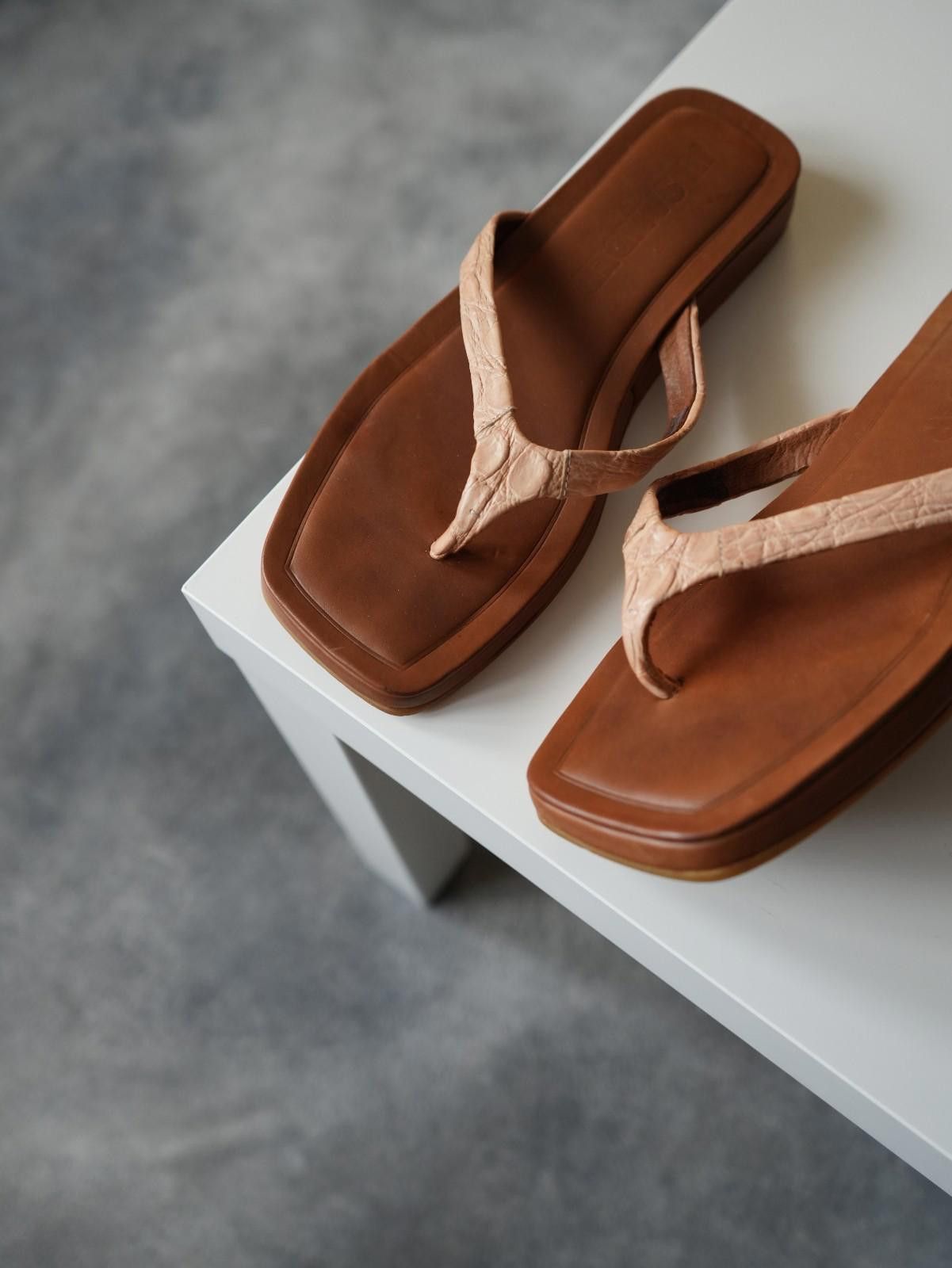 Jil Sander Jil Sander Crocodile Leather Square-Toe Thong Sandals Size US 5 / IT 35 - 2 Thumbnail