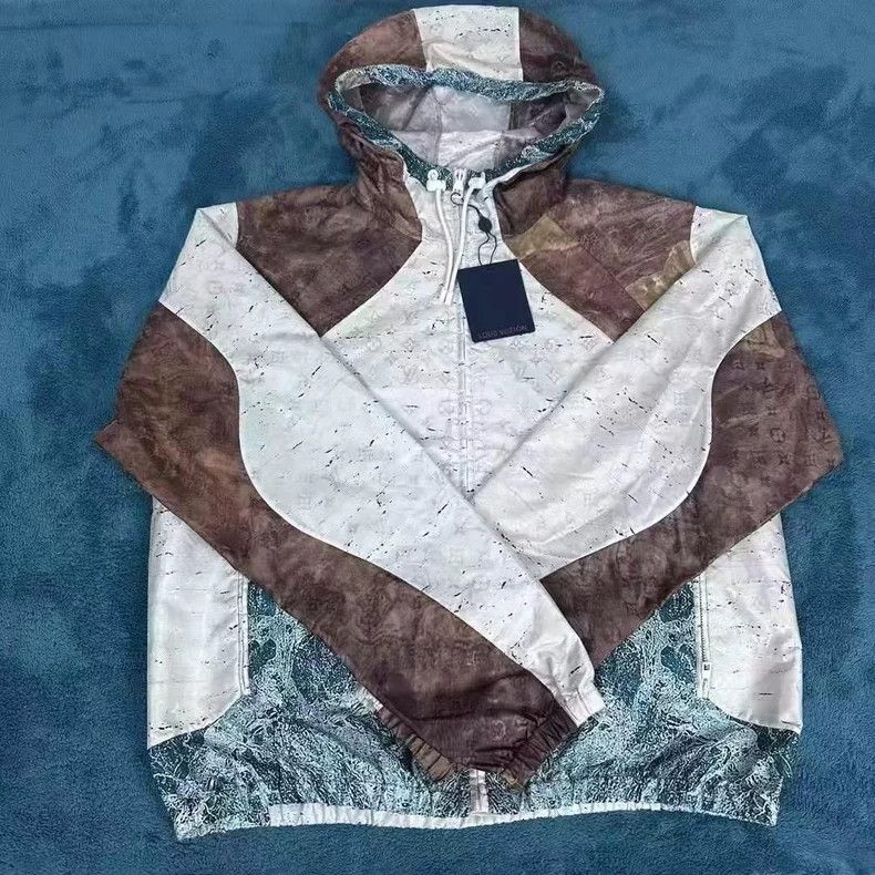 Louis Vuitton Louis Vuitton Marble print full logo windbreaker jacket 25 Size US L / EU 52-54 / 3 - 3 Thumbnail