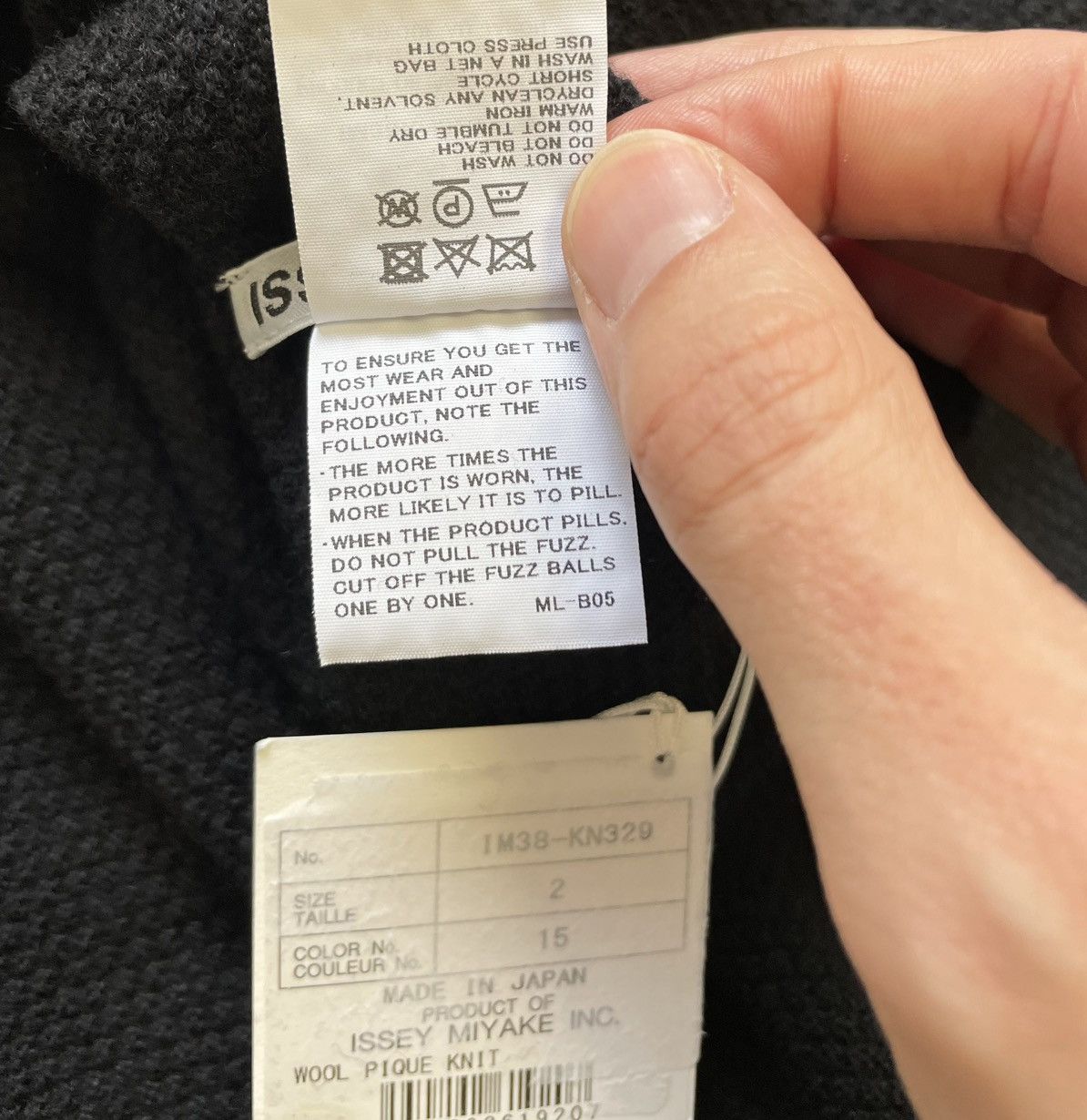 Issey Miyake Black Wool ‘Angular Arms’ Sweater Size US M / EU 48-50 / 2 - 11 Thumbnail