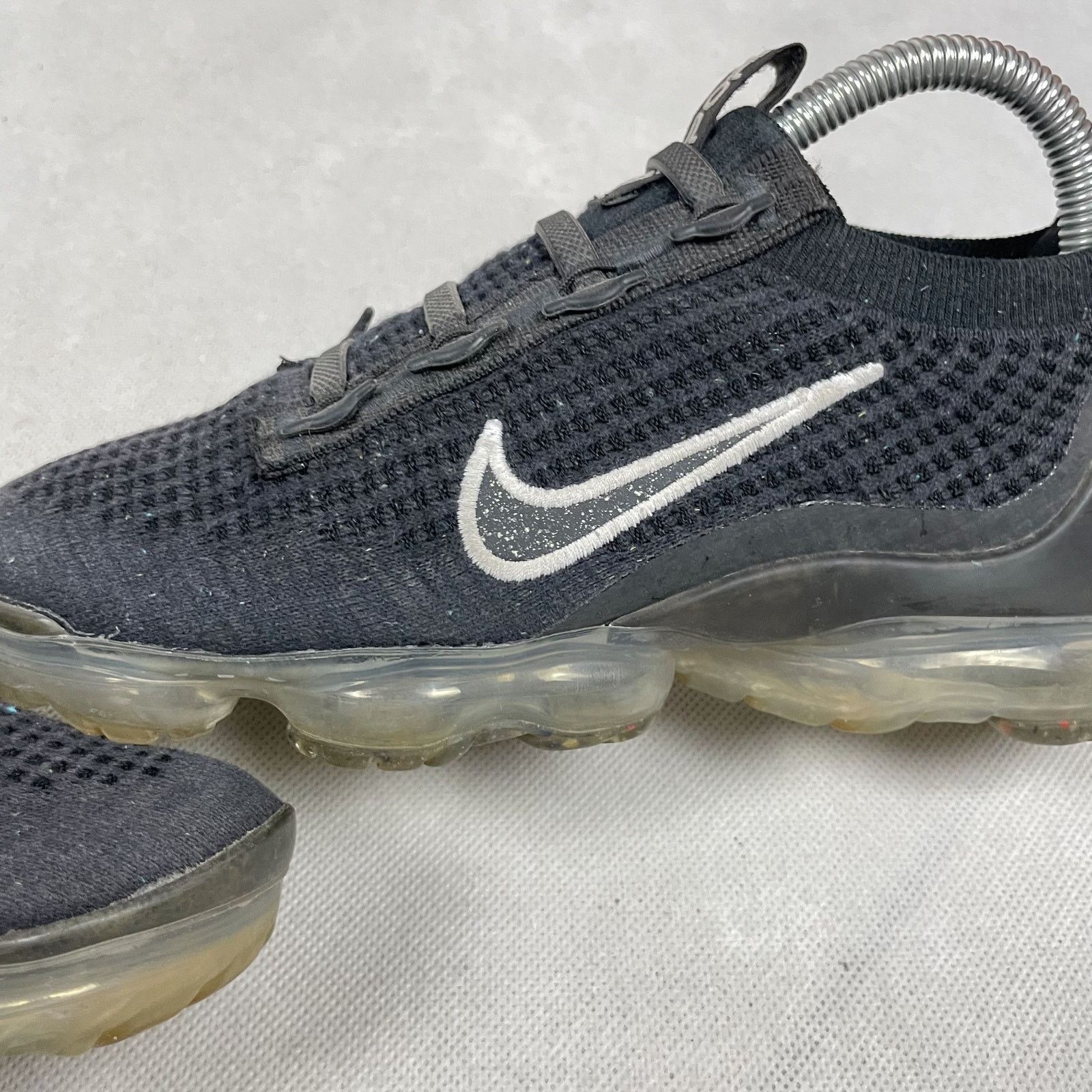 Nike Nike Air Vapormax 2021 FK DC4112-002 Womens Black Sneakers 7 Size US 7 / IT 37 - 8 Thumbnail