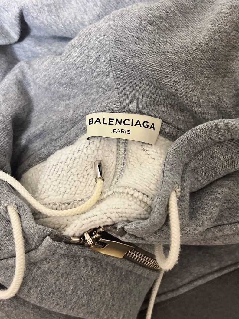 Balenciaga Balenciaga Logo Embellished Hoodie Unisex Gray Size US S / EU 44-46 / 1 - 3 Thumbnail