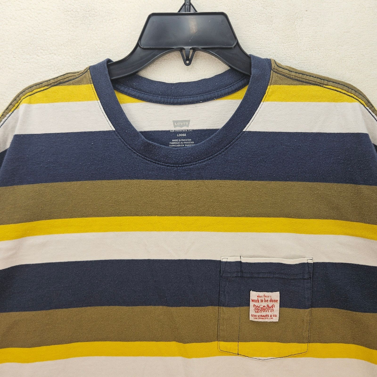 Levi's LEVI'S WORK TO BE DONE MEN'S XXL THICK TSHIRT Size US XXL / EU 58 / 5 - 2 Thumbnail