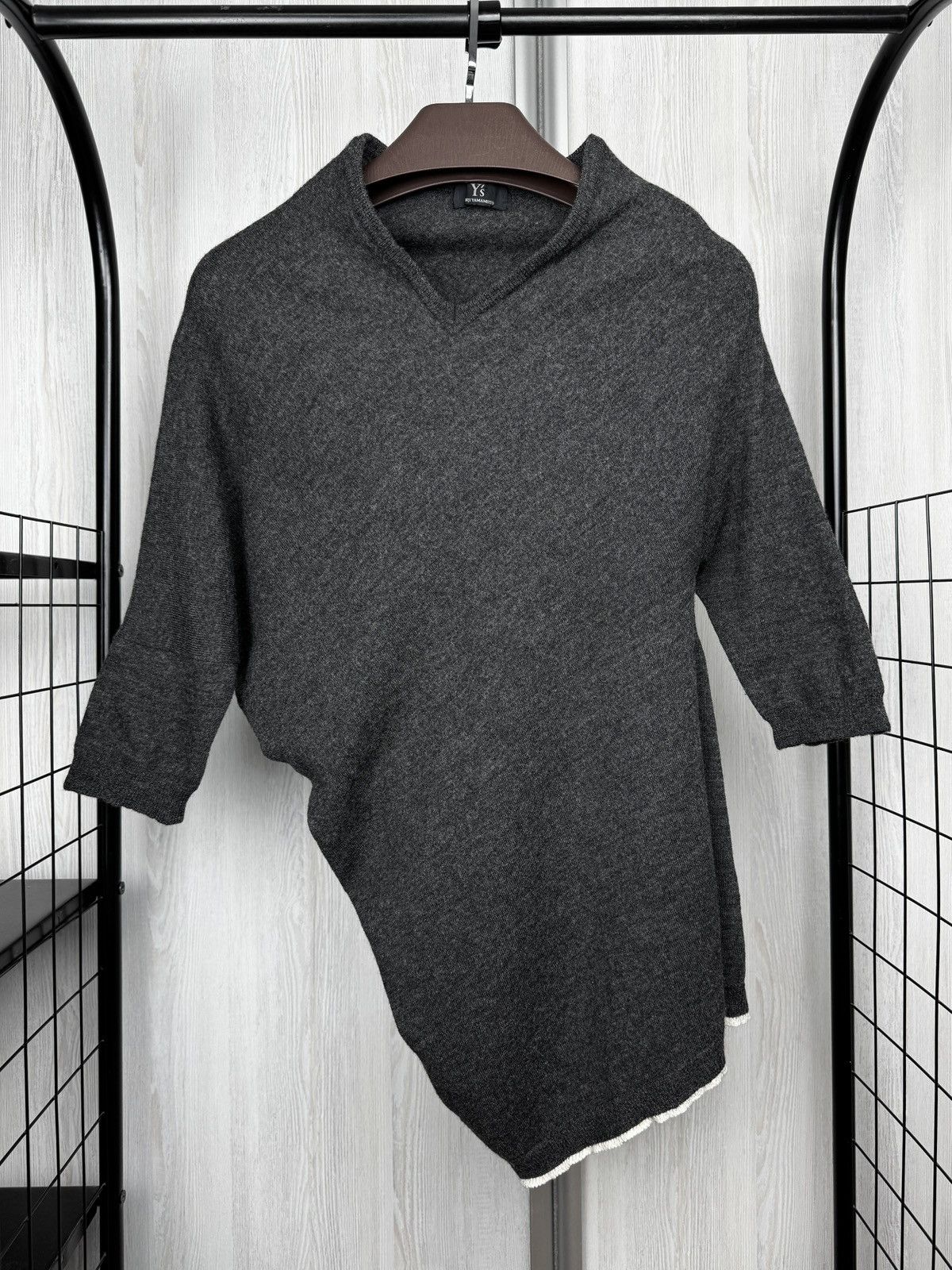 Y's Y's by Yohji Yamamoto Asymmetrical Wool Sweater Size S / US 4 / IT 40 - 2 Thumbnail