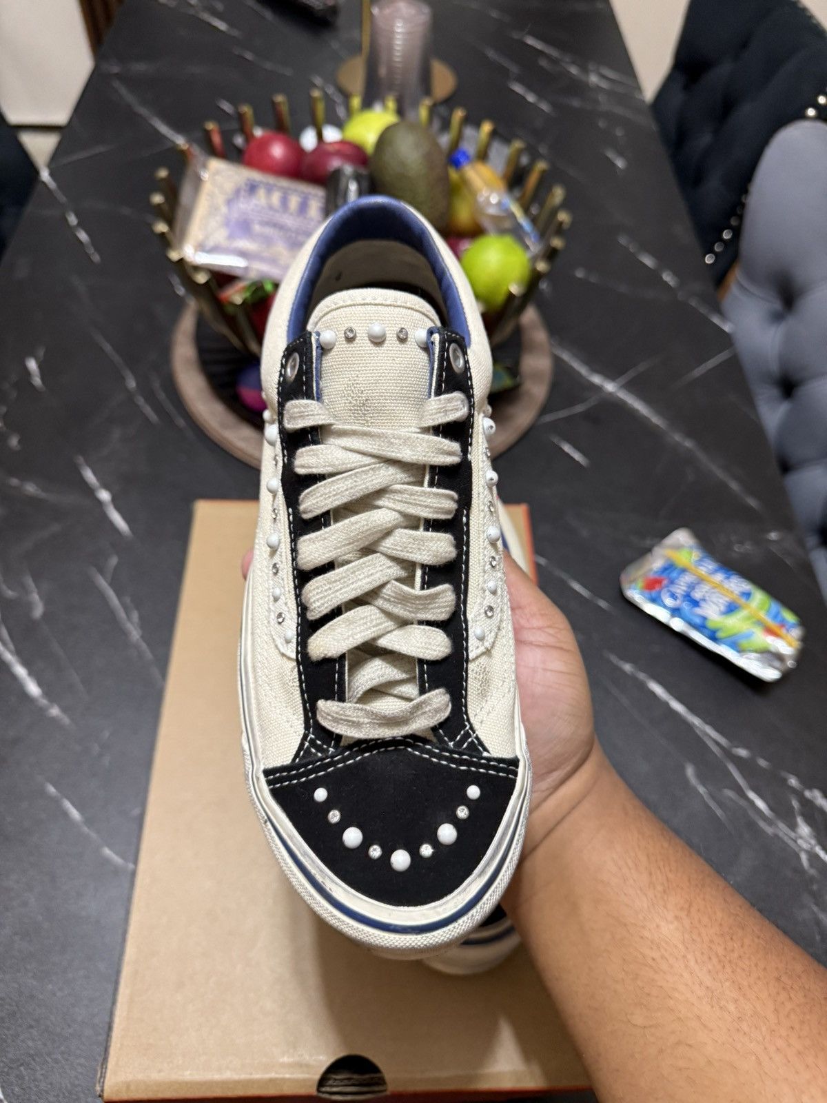 Satoshi Nakamoto × Vans Vans Otw Pearlized Pack Marshmallow Size 7.5 Size US 7.5 / EU 40-41 - 9 Thumbnail