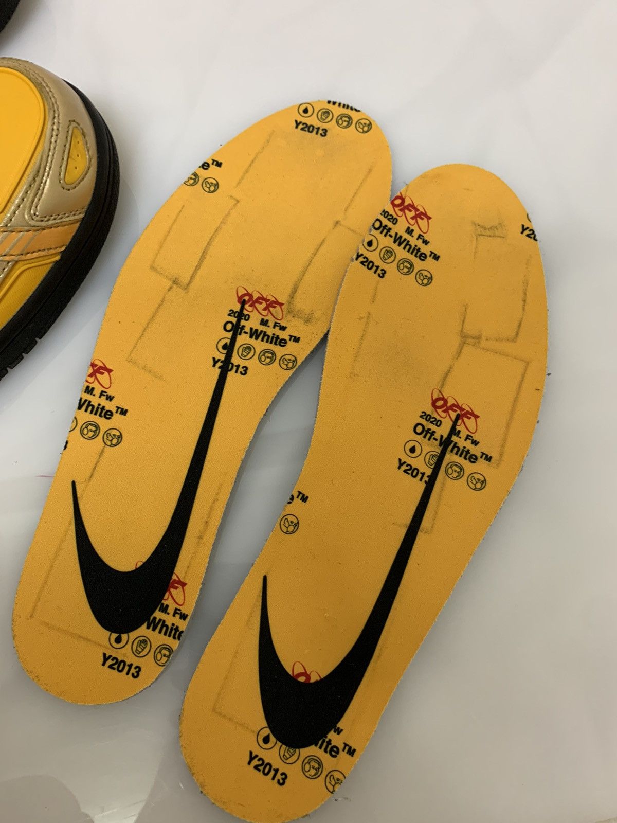 Off-White Nike Air Rubber Dunk x Off-White Size US 8.5 / EU 41-42 - 8 Thumbnail