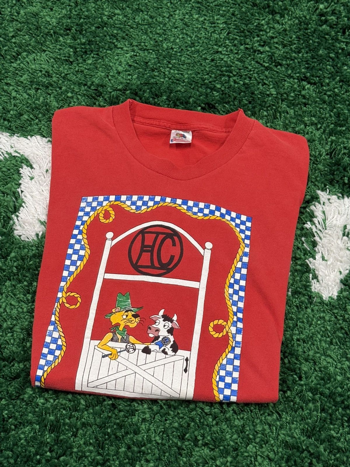Fruit Of The Loom × Vintage Vintage Farmer Cartoon Cow Dog Fair Tee Red XL 90s Stitch Size US XL / EU 56 / 4 - 1 Thumbnail