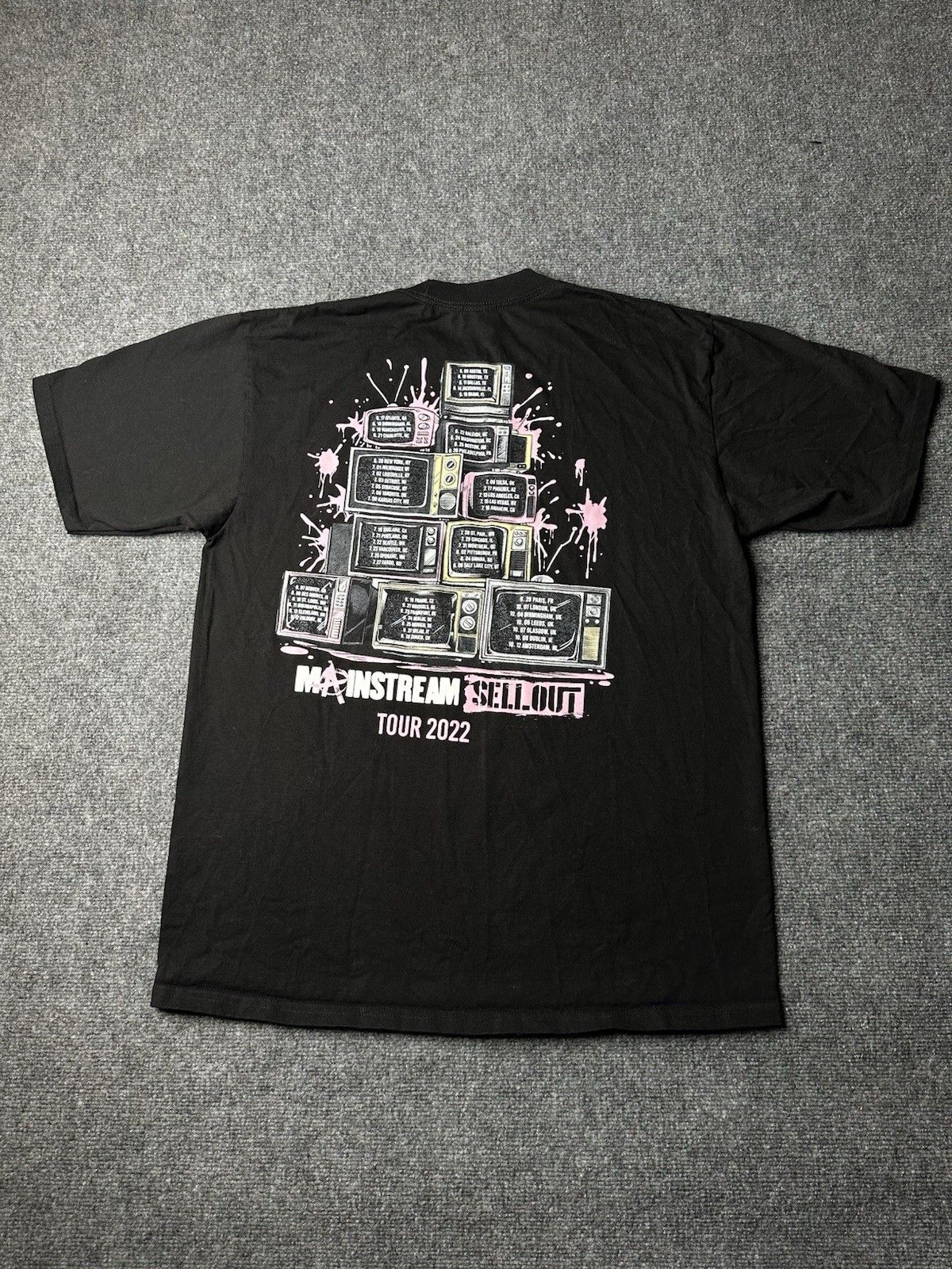 Other Mens T-Shirt Machine Gun Kelly Mainstream Sellout 2022 Sz XL Size US XL / EU 56 / 4 - 2 Thumbnail