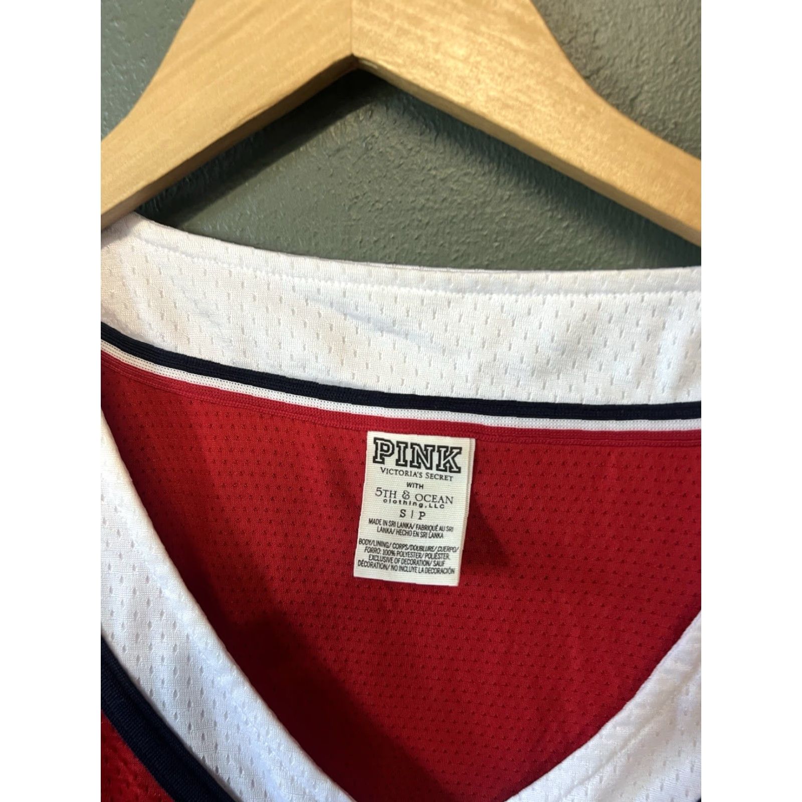 Victoria's Secret Victoria's Secret Pink Womens Short Sleeve Jersey Angel Baseball Crew Neck SZ S Pink Size 28" / US 6 / IT 42 - 3 Thumbnail