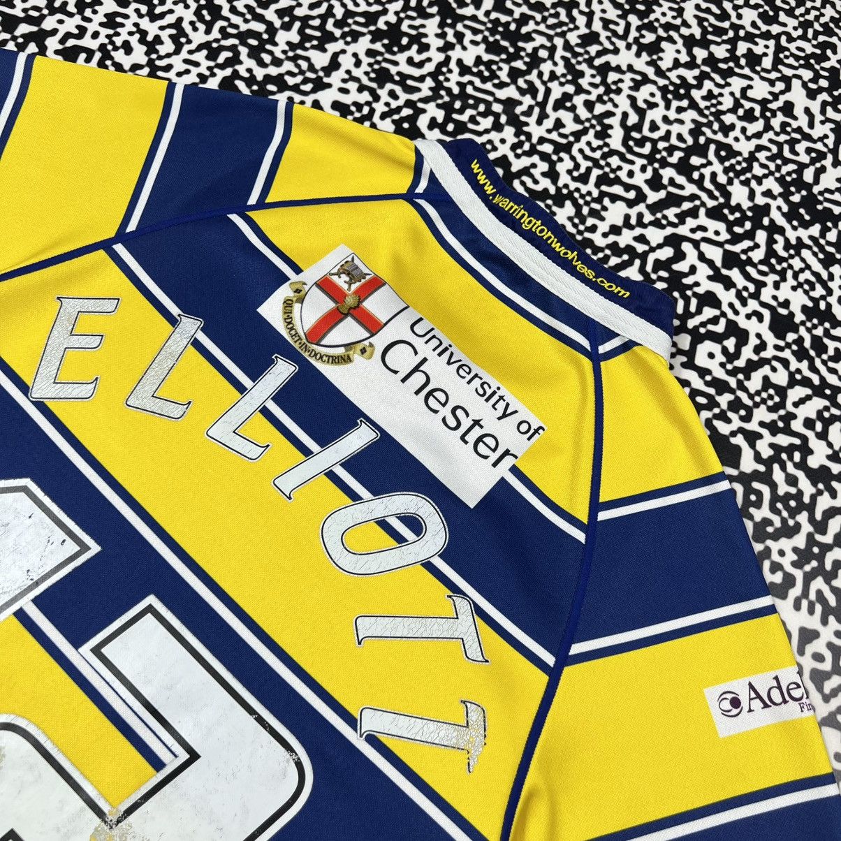 Canterbury of New Zealand Vintage Y2K Warrington Wolves Elliott Rugby Jersey Retro Size US M / EU 48-50 / 2 - 8 Thumbnail