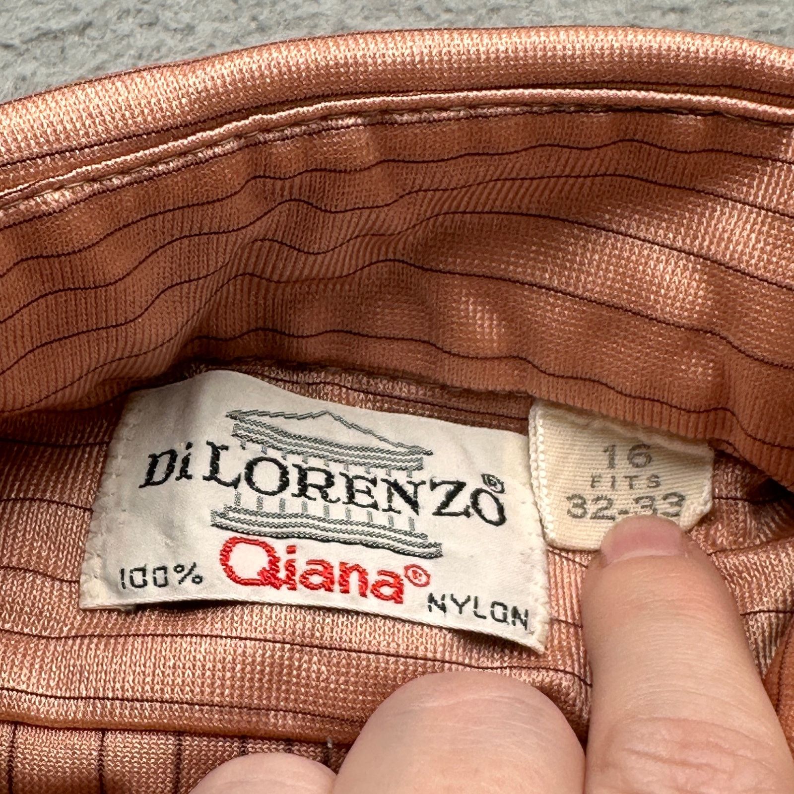 Other Vintage Di Lorenzo Qiana Nylon Button Shirt Mens 16 32-33 Size US L / EU 52-54 / 3 - 2 Thumbnail