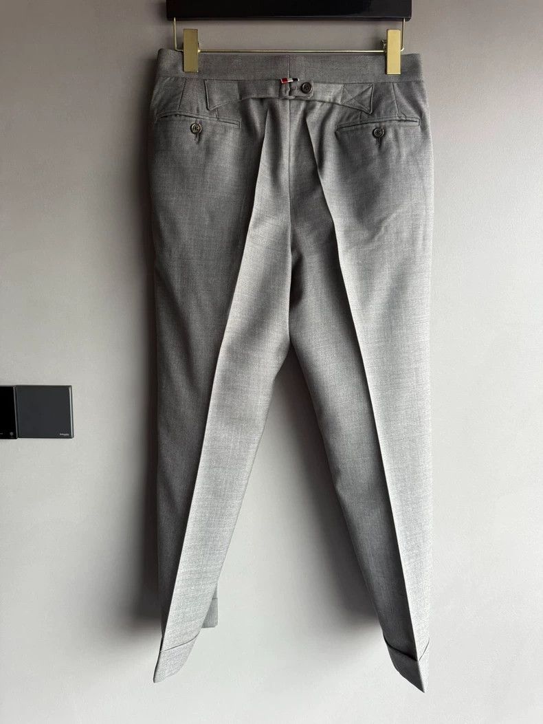 Thom Browne Thom Browne Size 0 Classic medium gray suit trousers 2503 Size US 29 - 2 Thumbnail