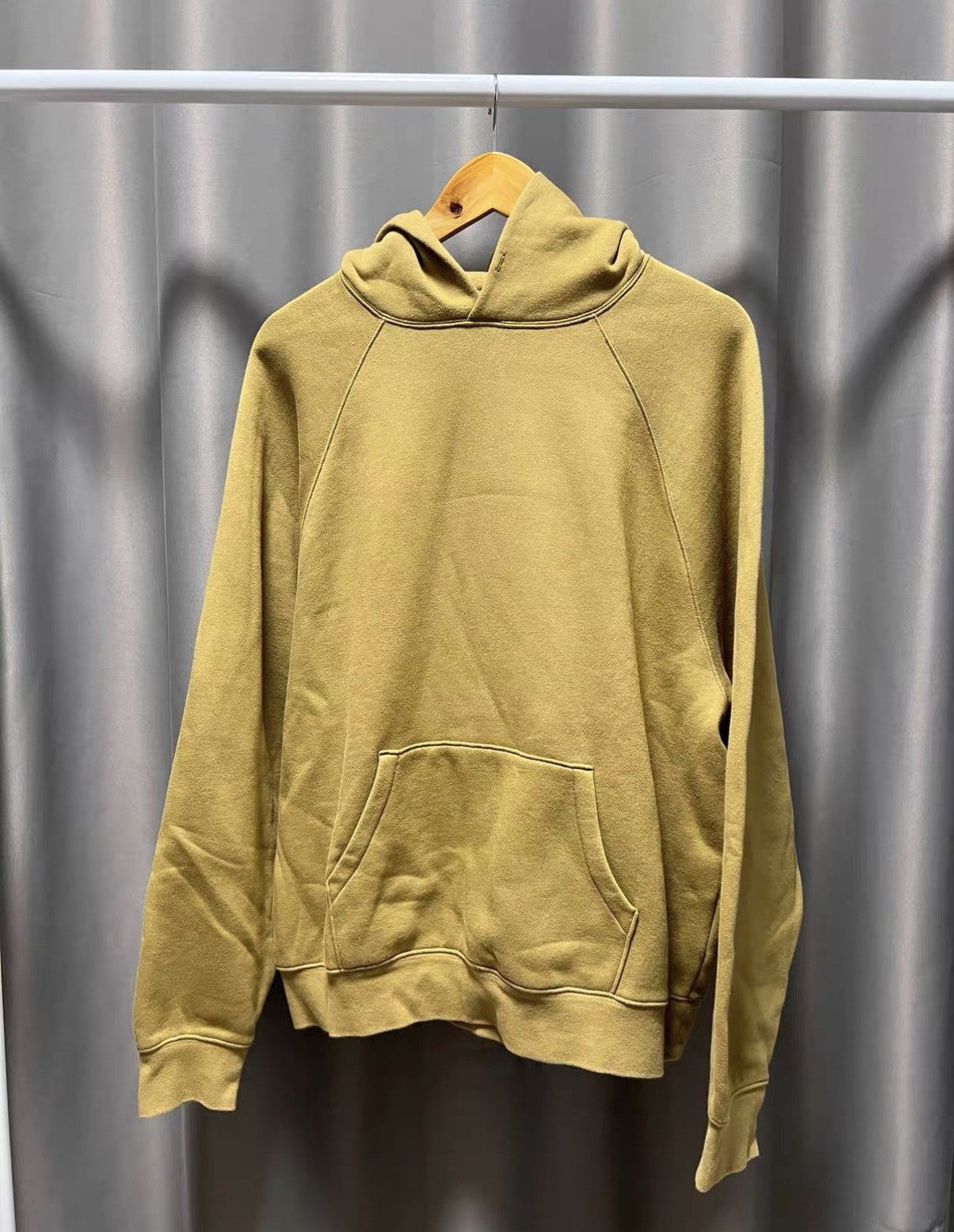 Essentials Essentials Hoodie J42 Size US S / EU 44-46 / 1 - 1 Thumbnail