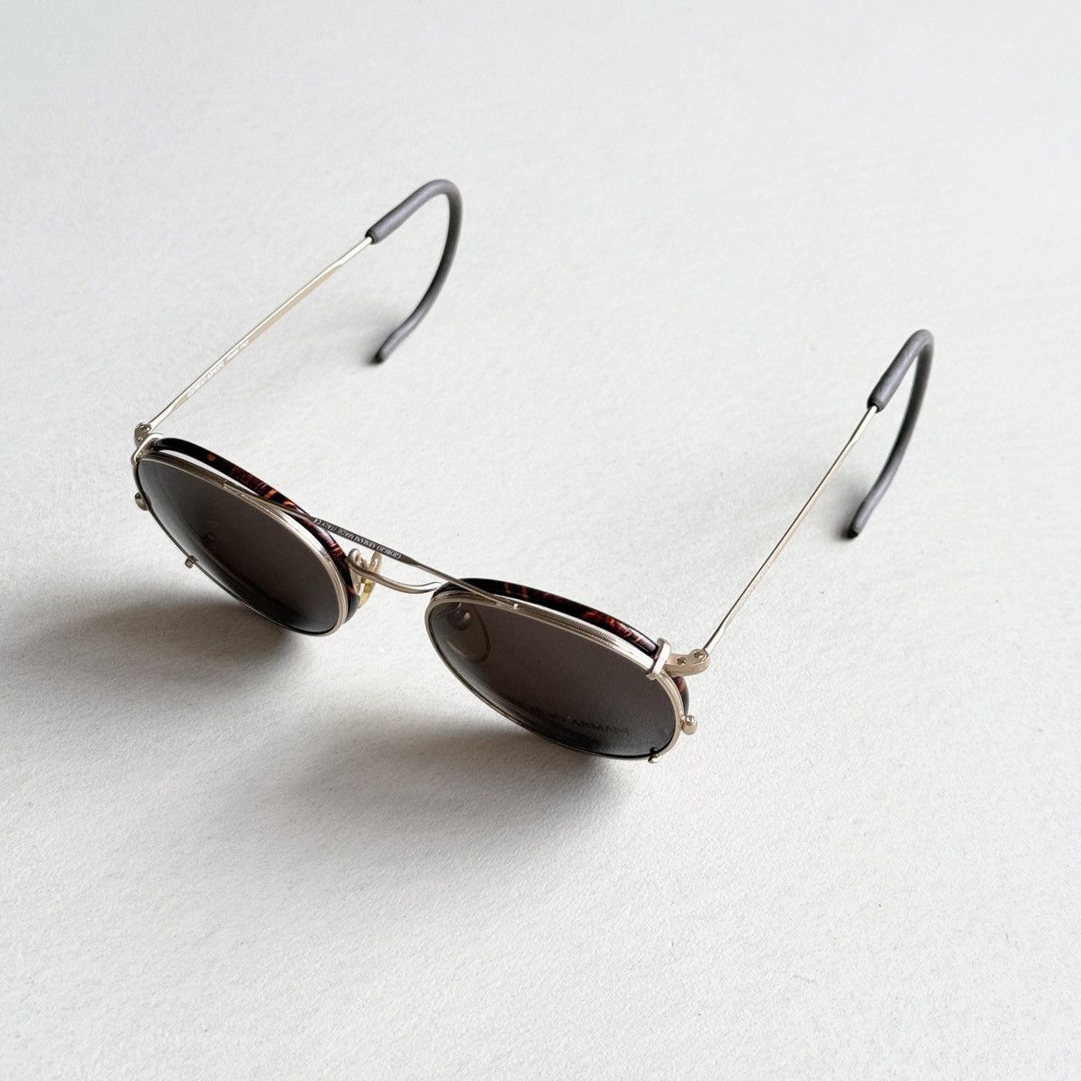 Giorgio Armani Giorgio Armani Vintage Glasses with Clip-on Sunglasses Size ONE SIZE - 9 Thumbnail