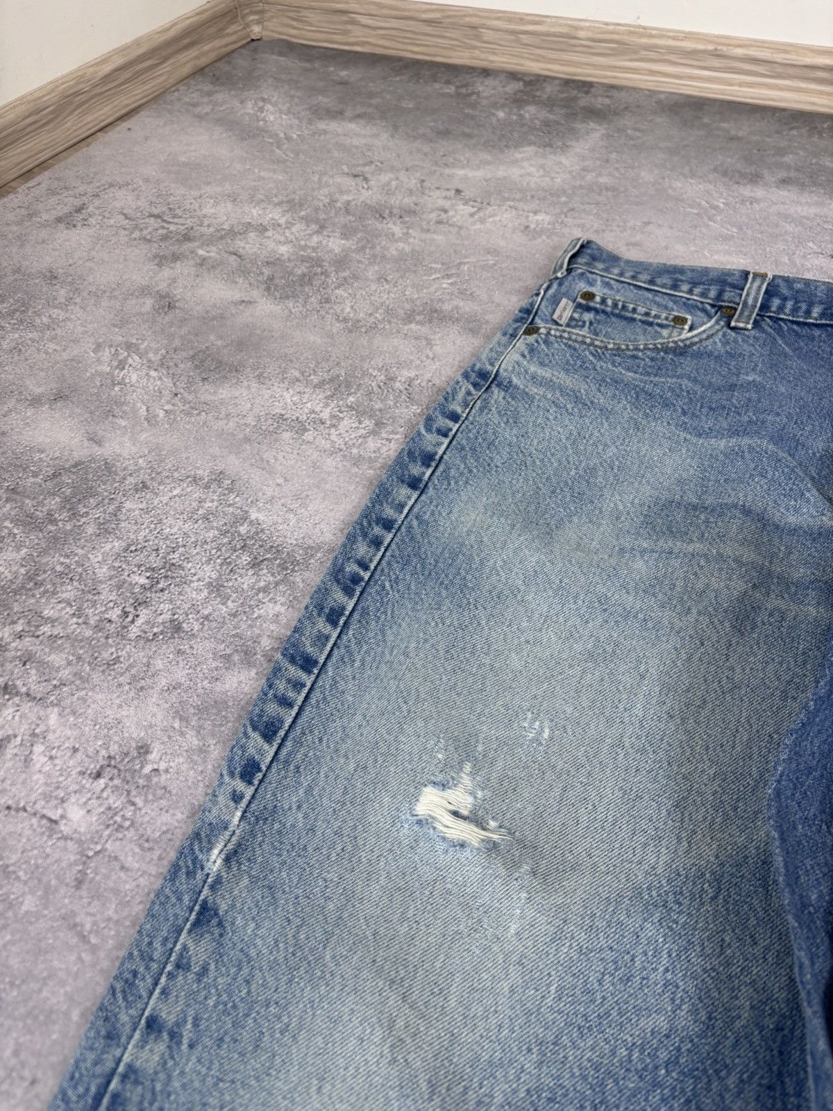 Carhartt Vintage Carhartt Men’s Faded Light Blue Baggy Denim Jeans Size US 42 / EU 58 - 12 Thumbnail