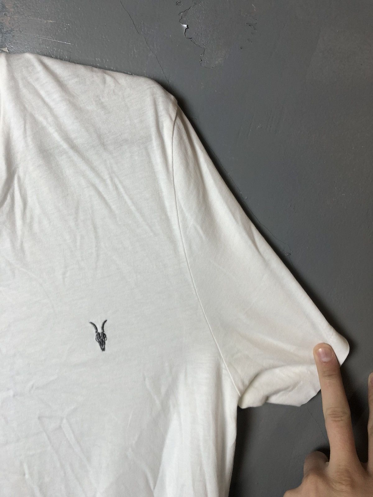Allsaints Men’s t-shirt Allsaints size M Size US M / EU 48-50 / 2 - 5 Thumbnail