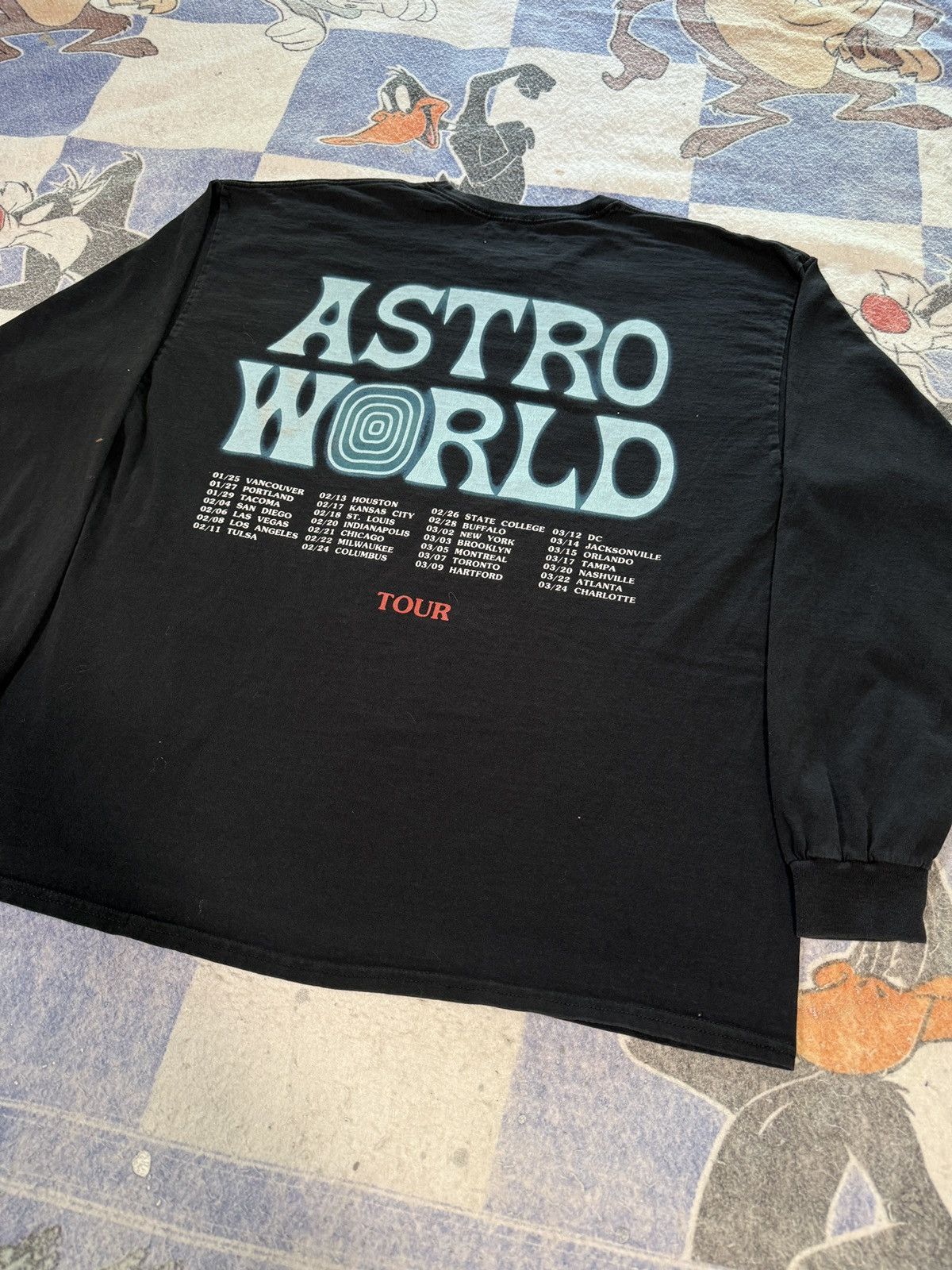 Travis Scott Travis scott astroworld tour long sleeve Size US XL / EU 56 / 4 - 4 Thumbnail