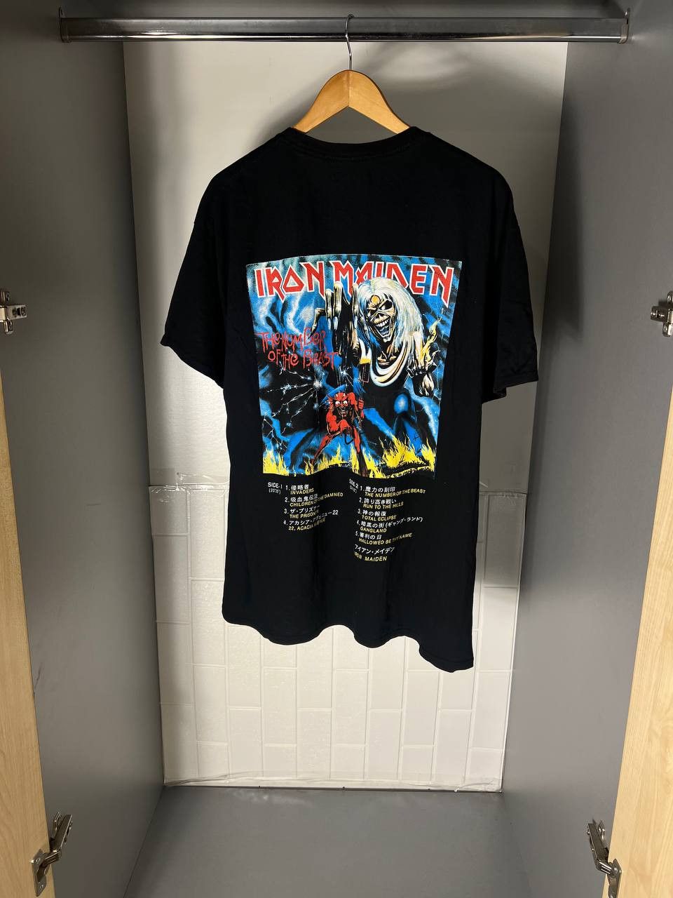 Band Tees VINTAGE IRON MAIDEN WORLD TOUR ROCK T-SHIRT METAL MONSTER Size US XXL / EU 58 / 5 - 8 Thumbnail