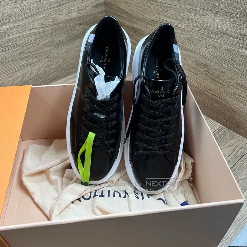 Louis Vuitton Louis Vuitton Black heavy soled shoes Size US 6.5 / EU 39-40 - 2 Thumbnail