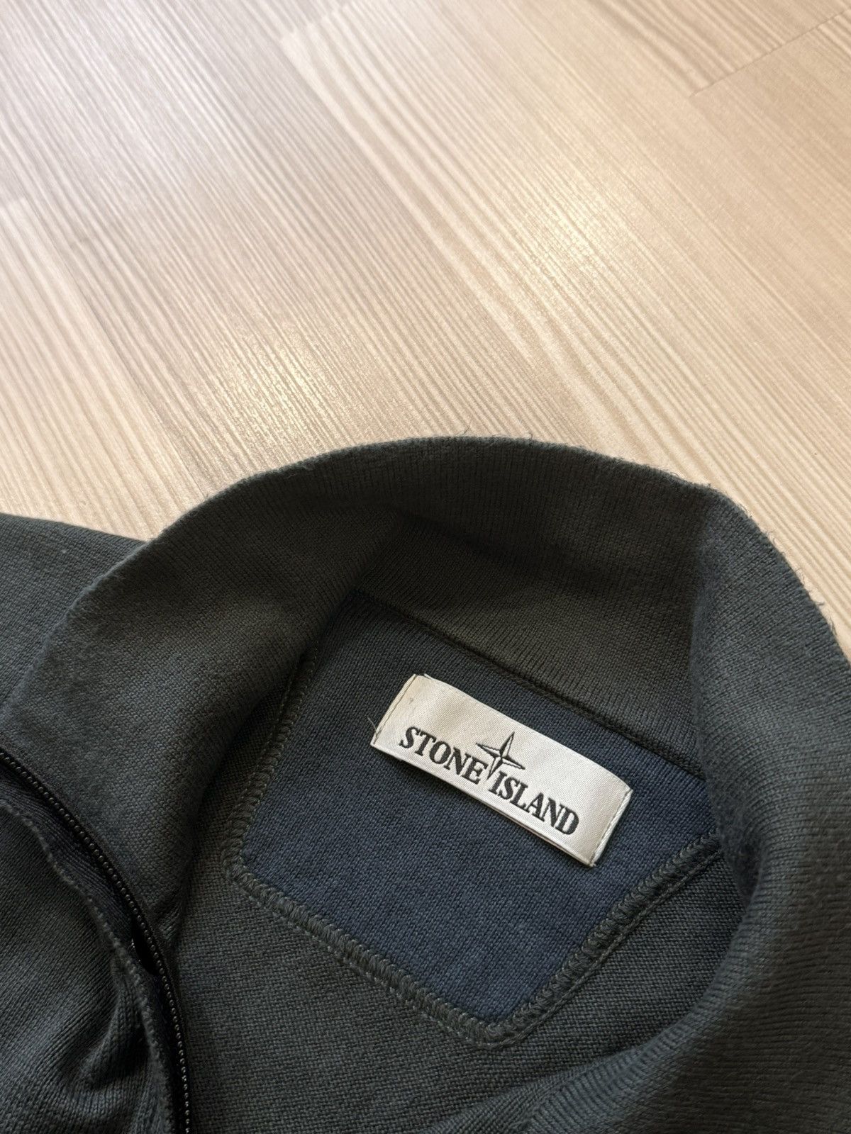 Stone Island Stone Island Quarter Button Mock Neck Jumper Charcoal S/M Size US S / EU 44-46 / 1 - 10 Thumbnail
