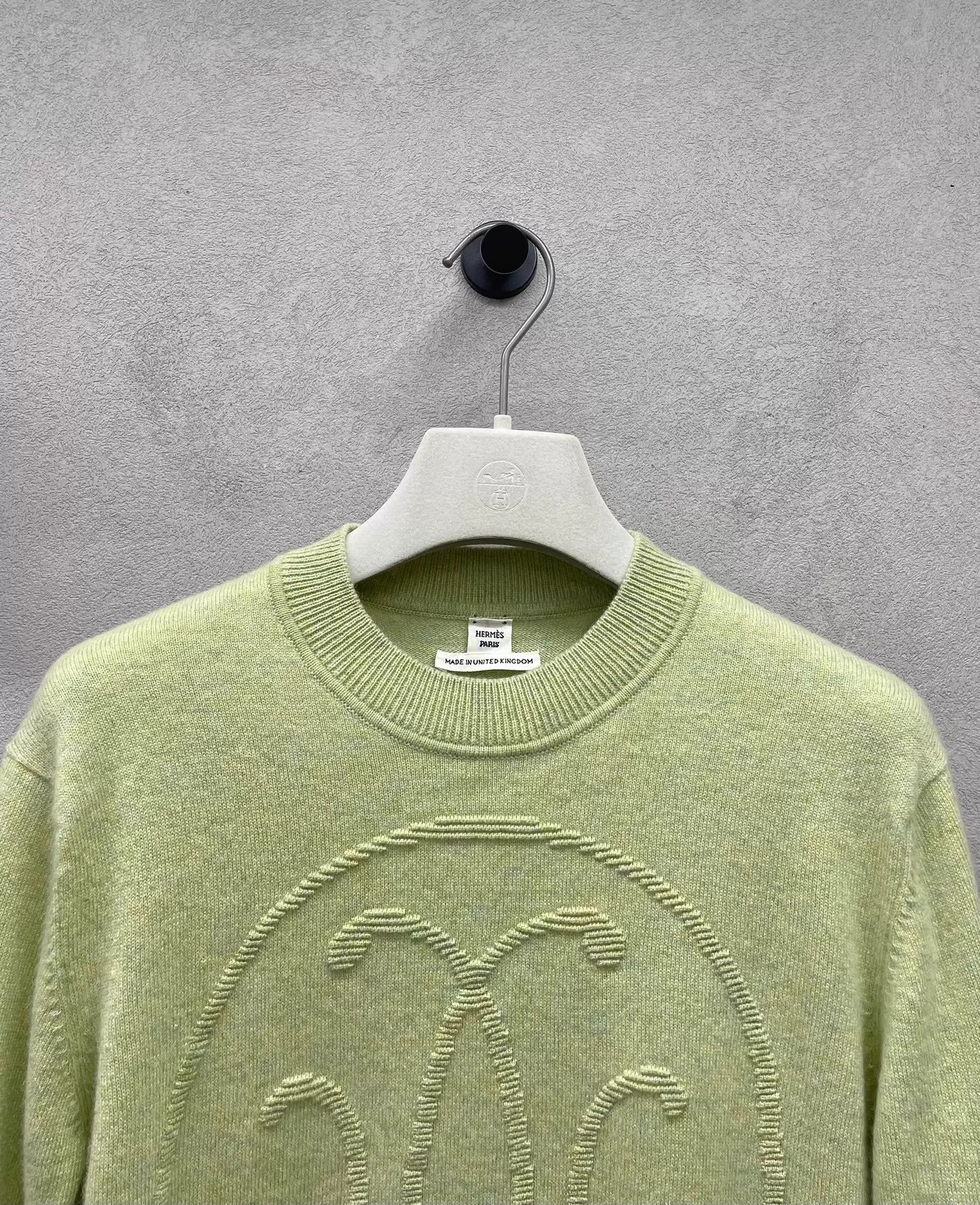Hermes Hermes UK Made Green Cashmere Sweater Size 36 Logo Size XS / US 0-2 / IT 36-38 - 2 Thumbnail