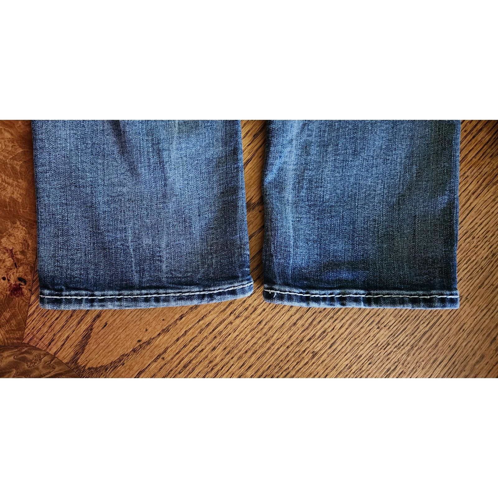 Rock Revival Rock Revival Jeans Women 27EU distressed Mid-Rise Rhinestone Size 30" / US 8 / IT 44 - 6 Thumbnail
