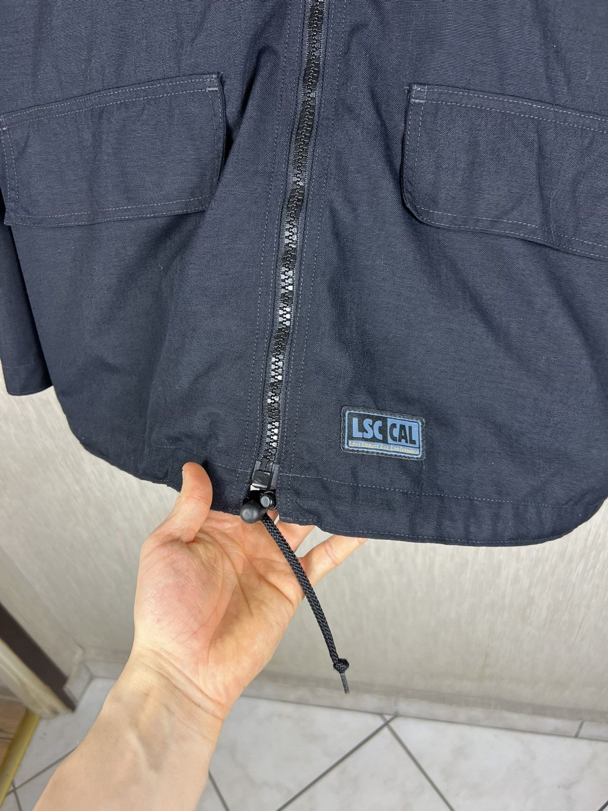 Levi's Vintage 90s Levi’s nylon zip jacket technical casual pocket Size US S / EU 44-46 / 1 - 10 Thumbnail